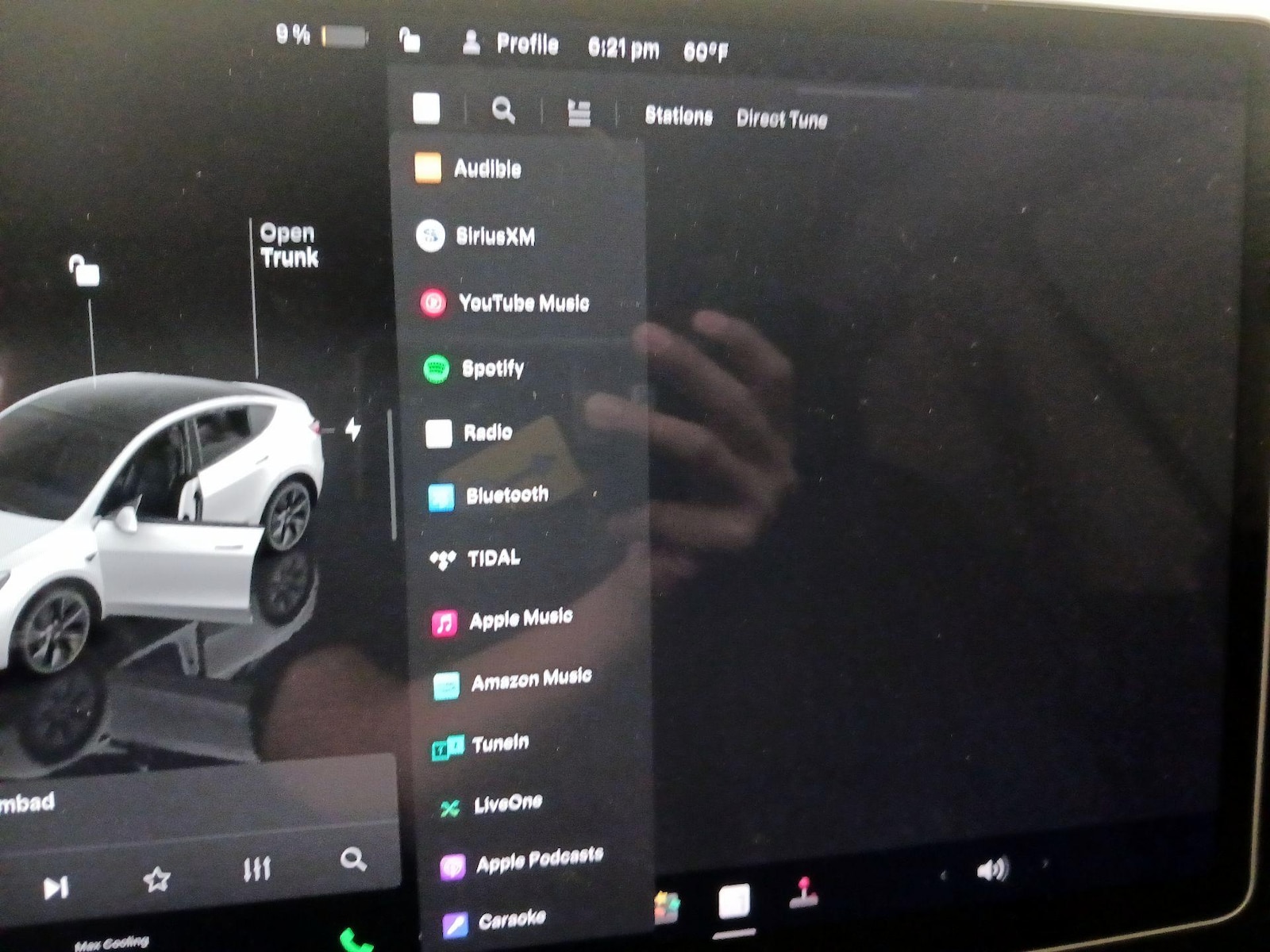 2025 Tesla Model Y Long Range - Photo 16