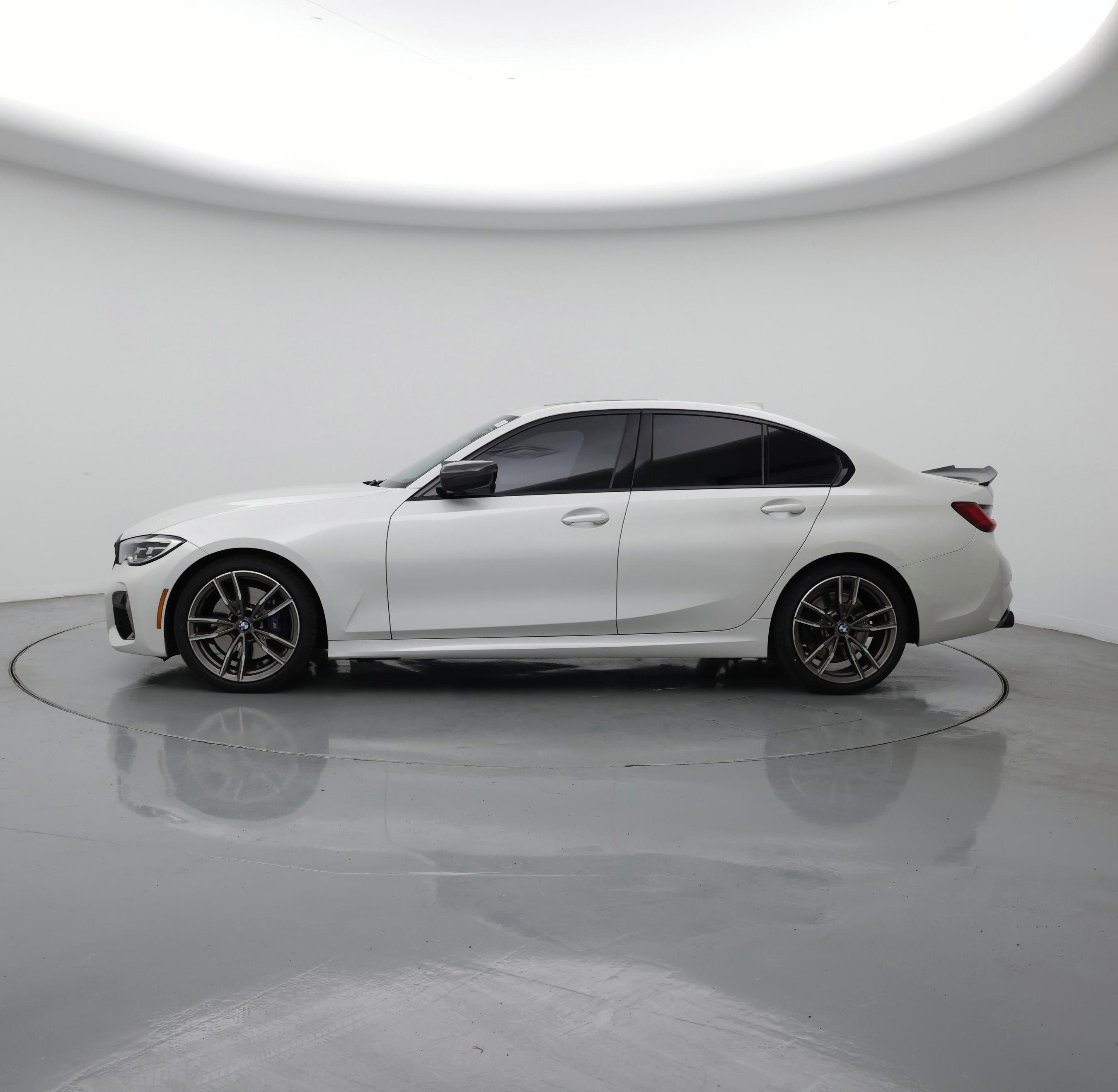 Thumbnail: 2020 BMW 3 Series - 3