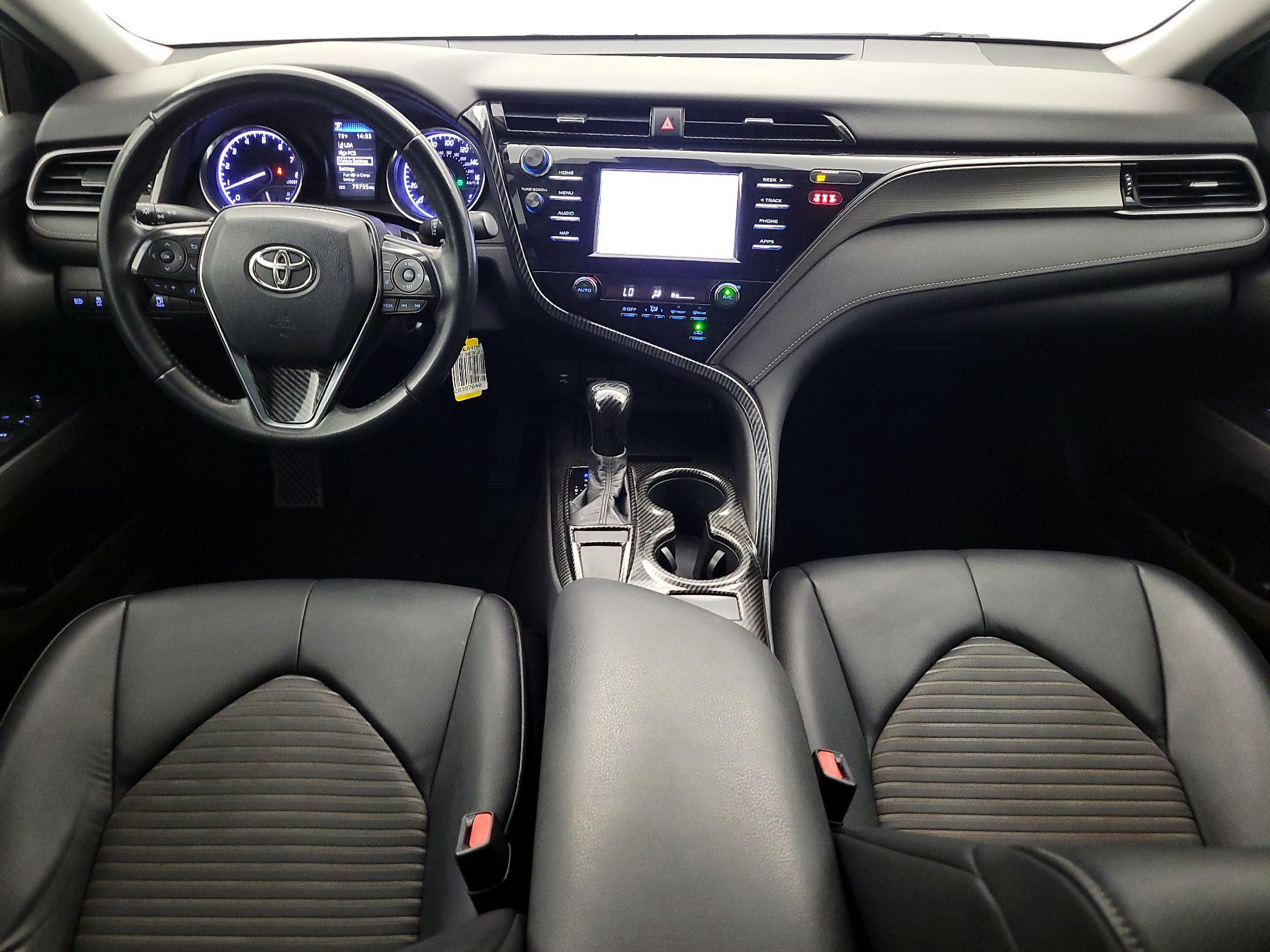 Thumbnail: 2019 Toyota Camry - 9