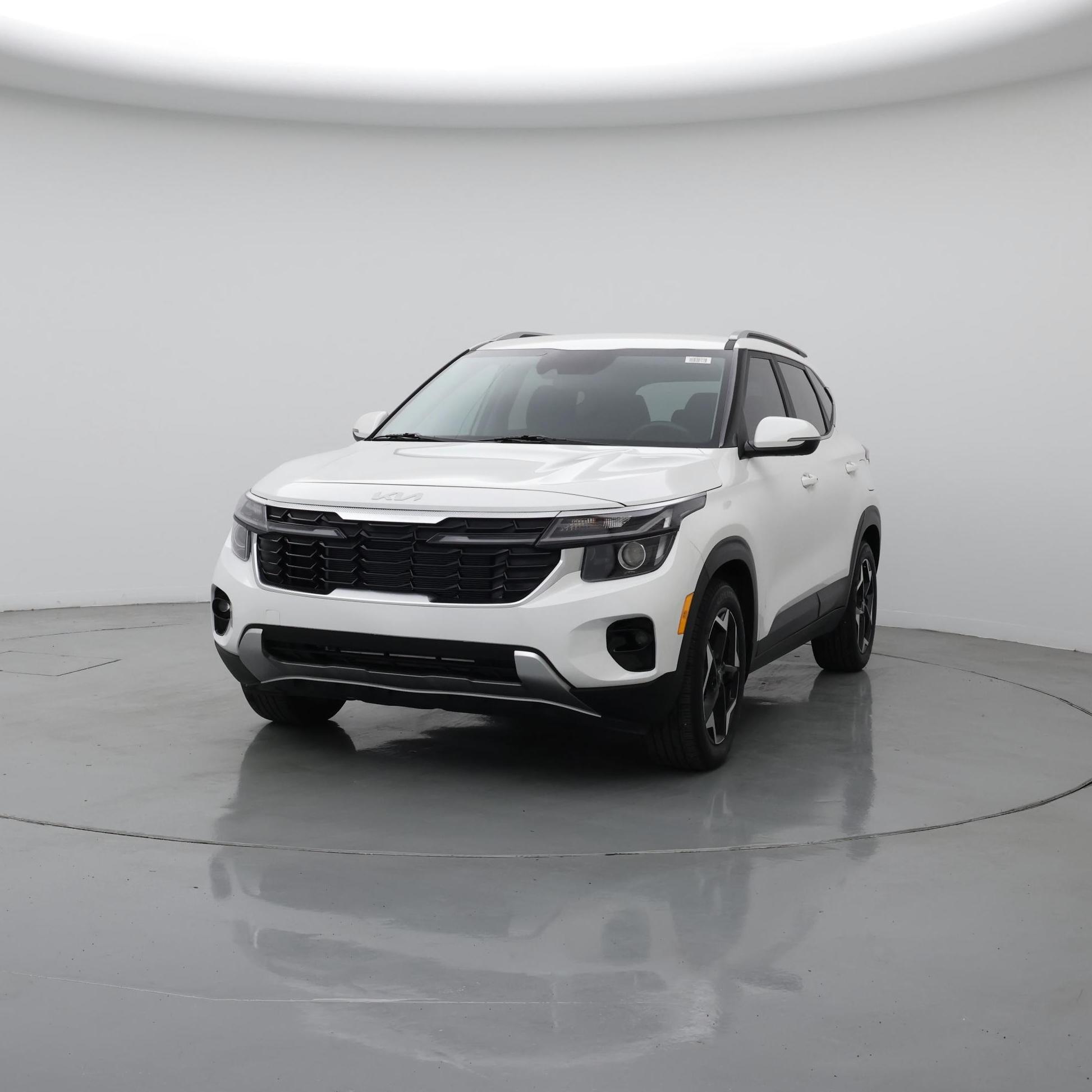 Thumbnail: 2024 Kia Seltos - 4