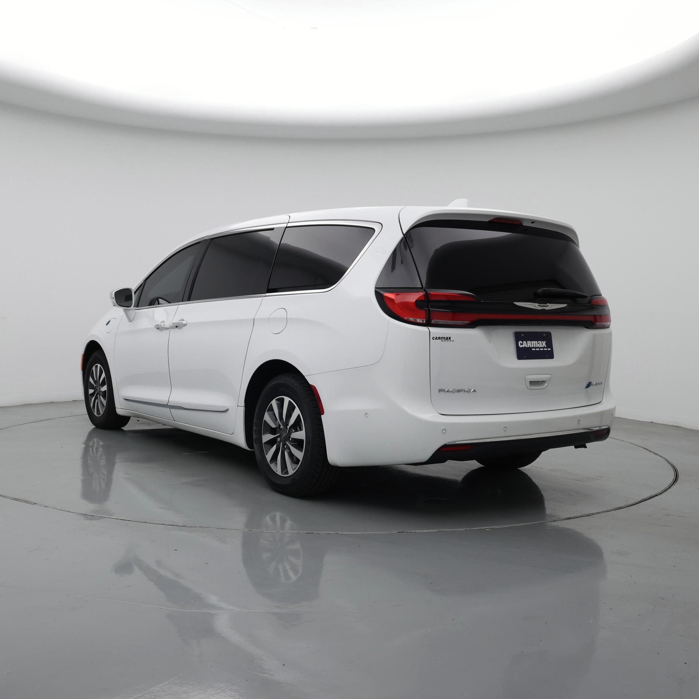 Thumbnail: 2022 Chrysler Pacifica - 2