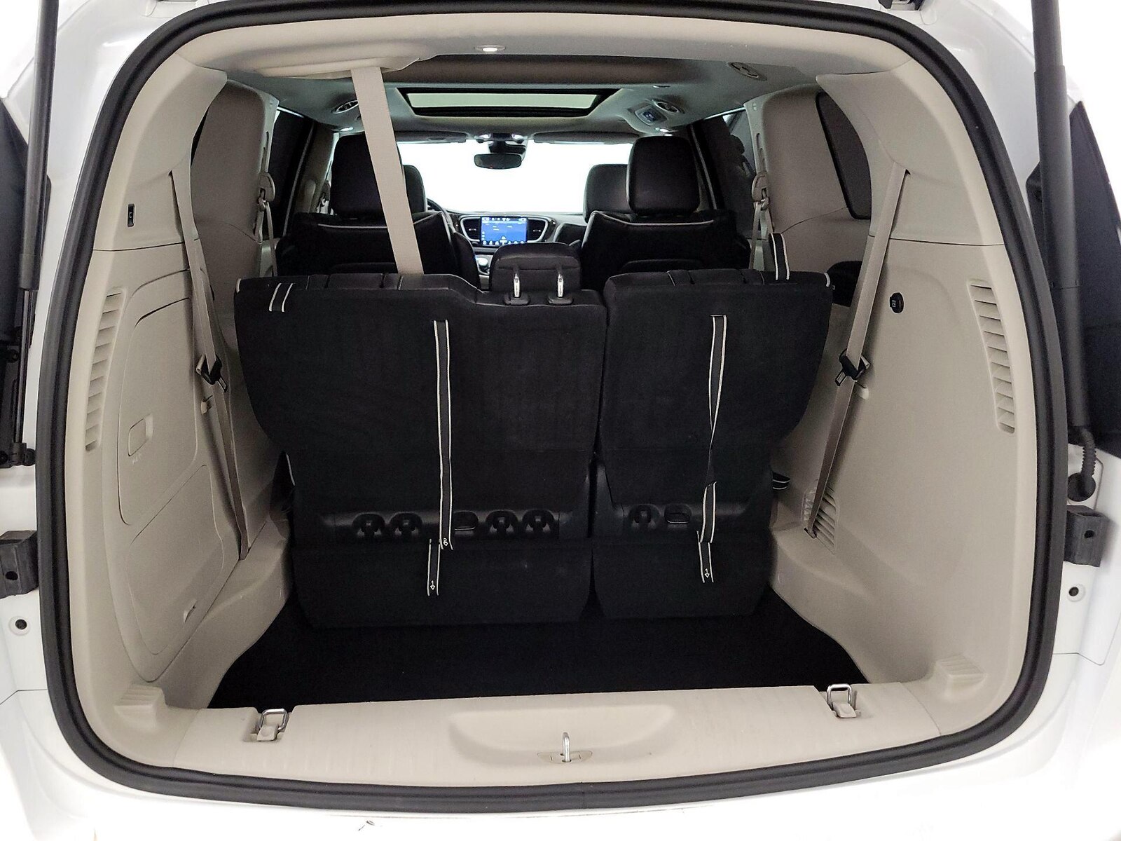 2022 Chrysler Pacifica Hybrid Limited - Photo 24