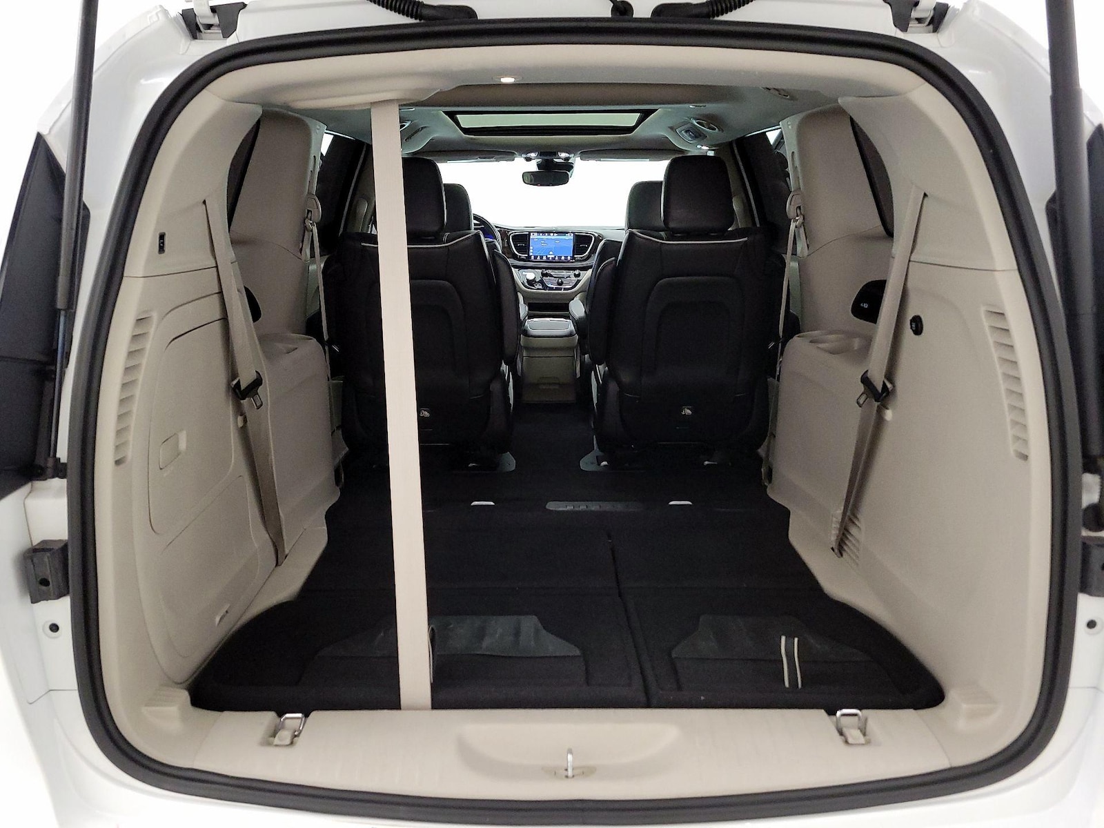 2022 Chrysler Pacifica Hybrid Limited - Photo 25