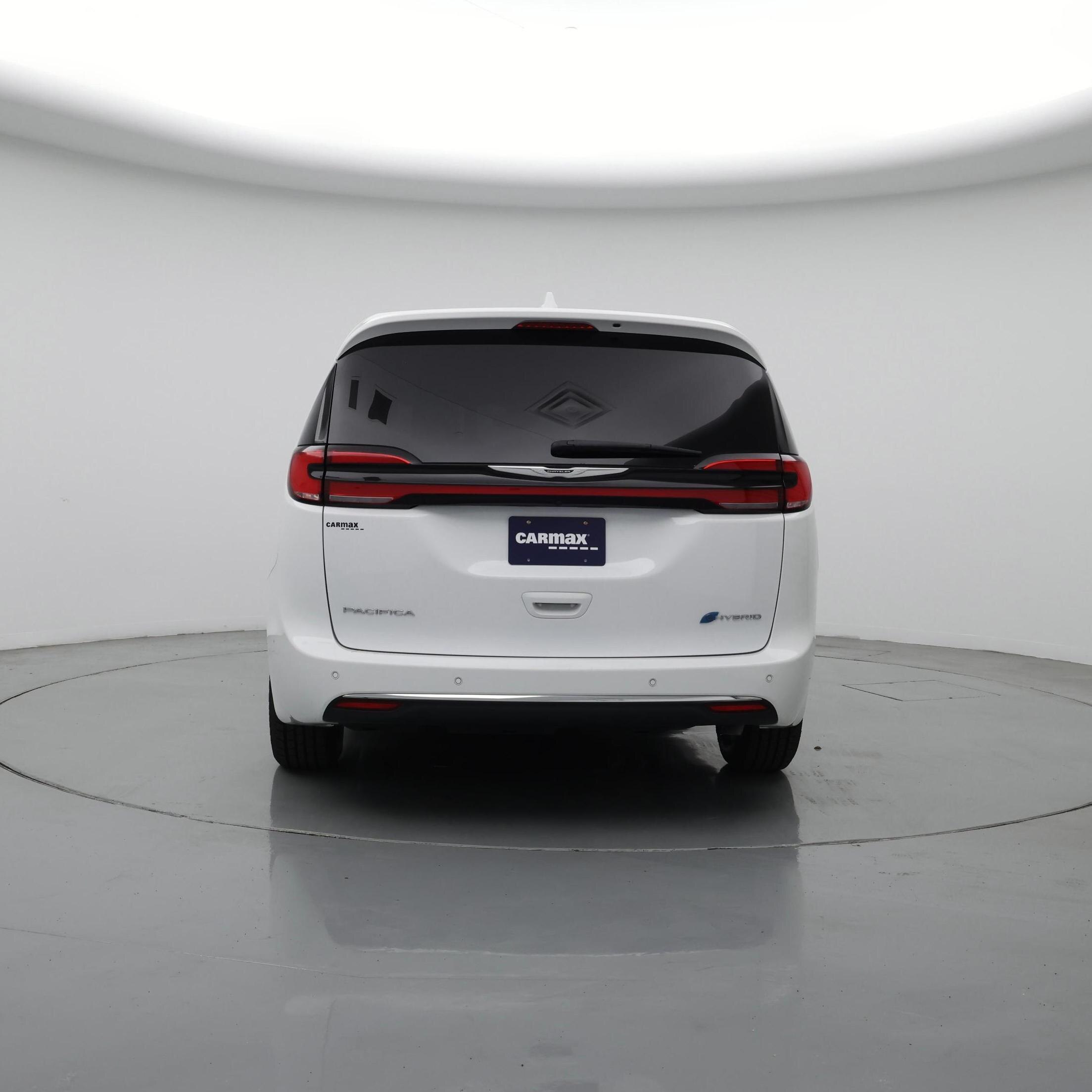 Thumbnail: 2022 Chrysler Pacifica - 6