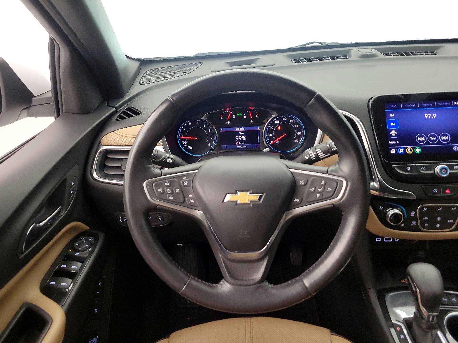 Thumbnail: 2022 Chevrolet Equinox - 10