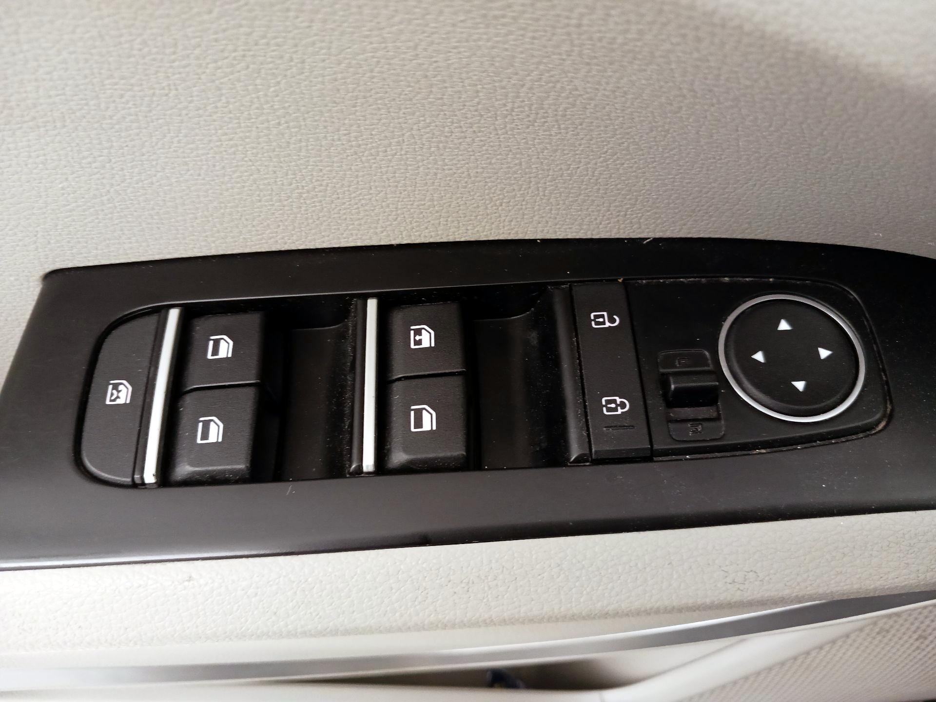 Thumbnail: 2021 Kia Soul - 12