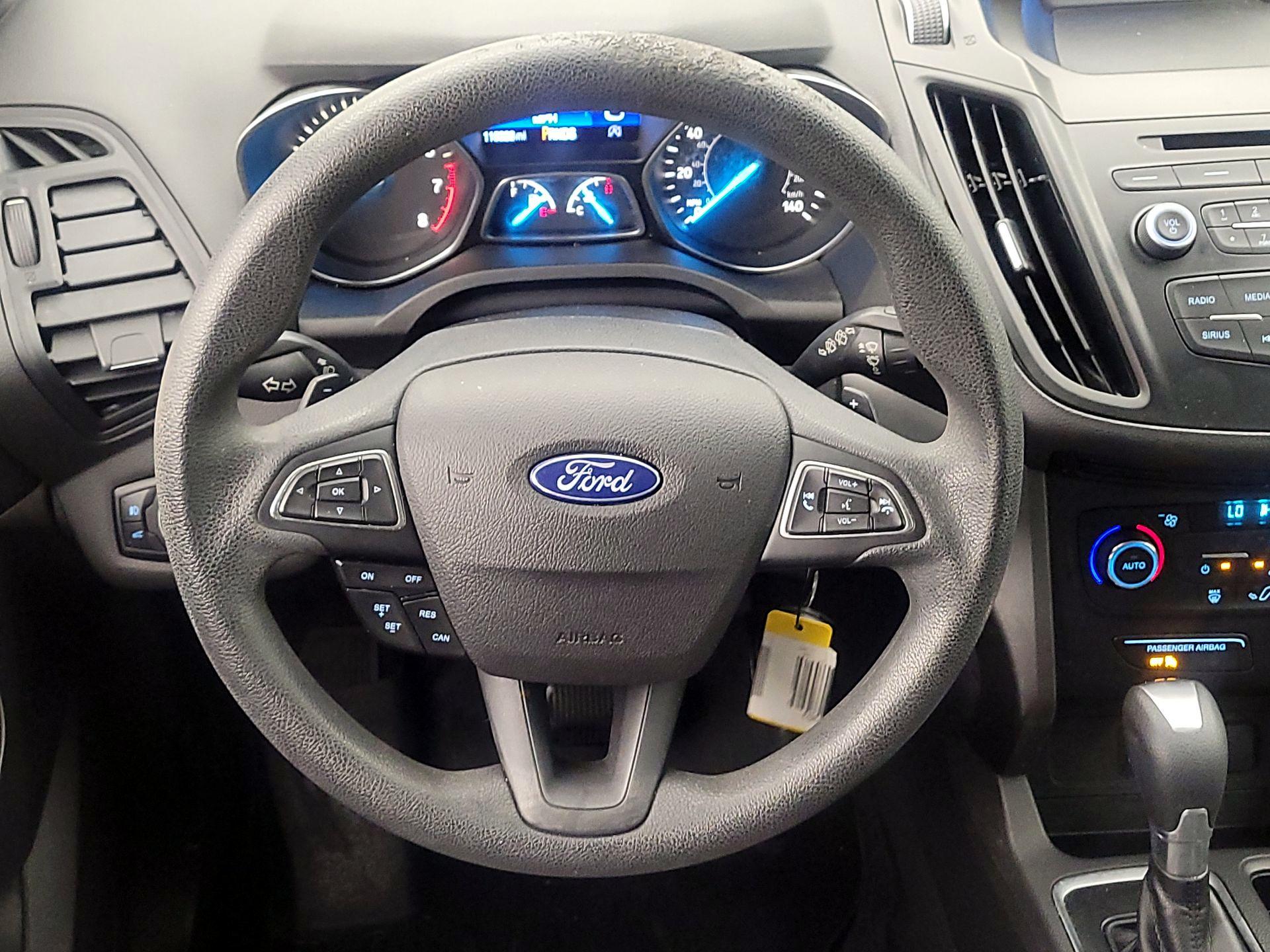 Thumbnail: 2017 Ford Escape - 10