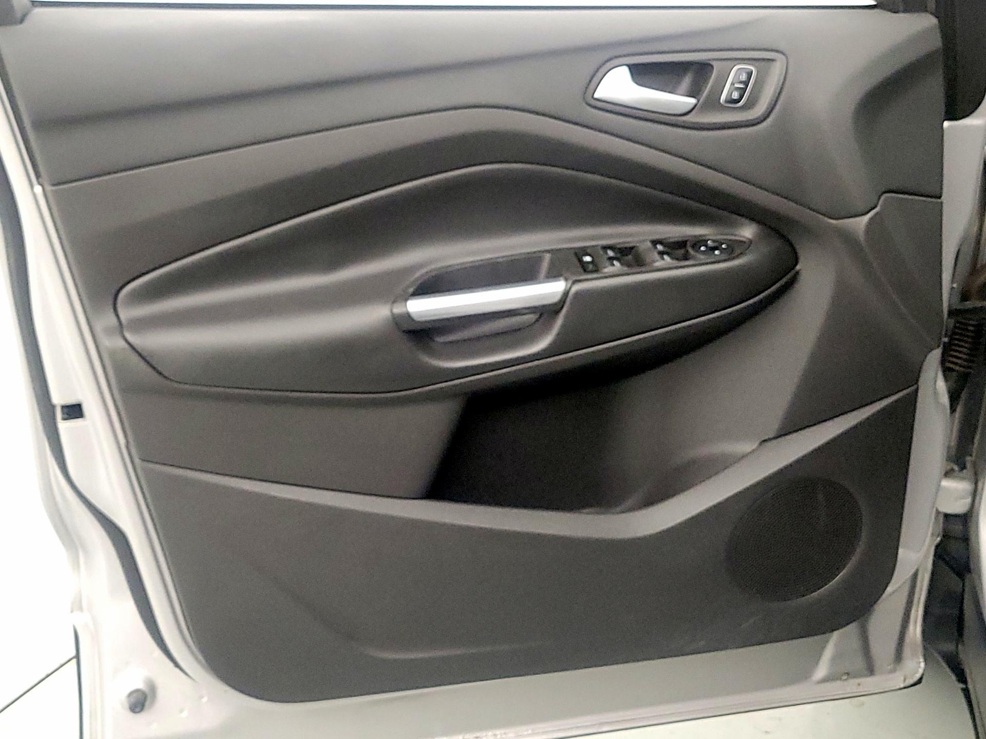 Thumbnail: 2017 Ford Escape - 12