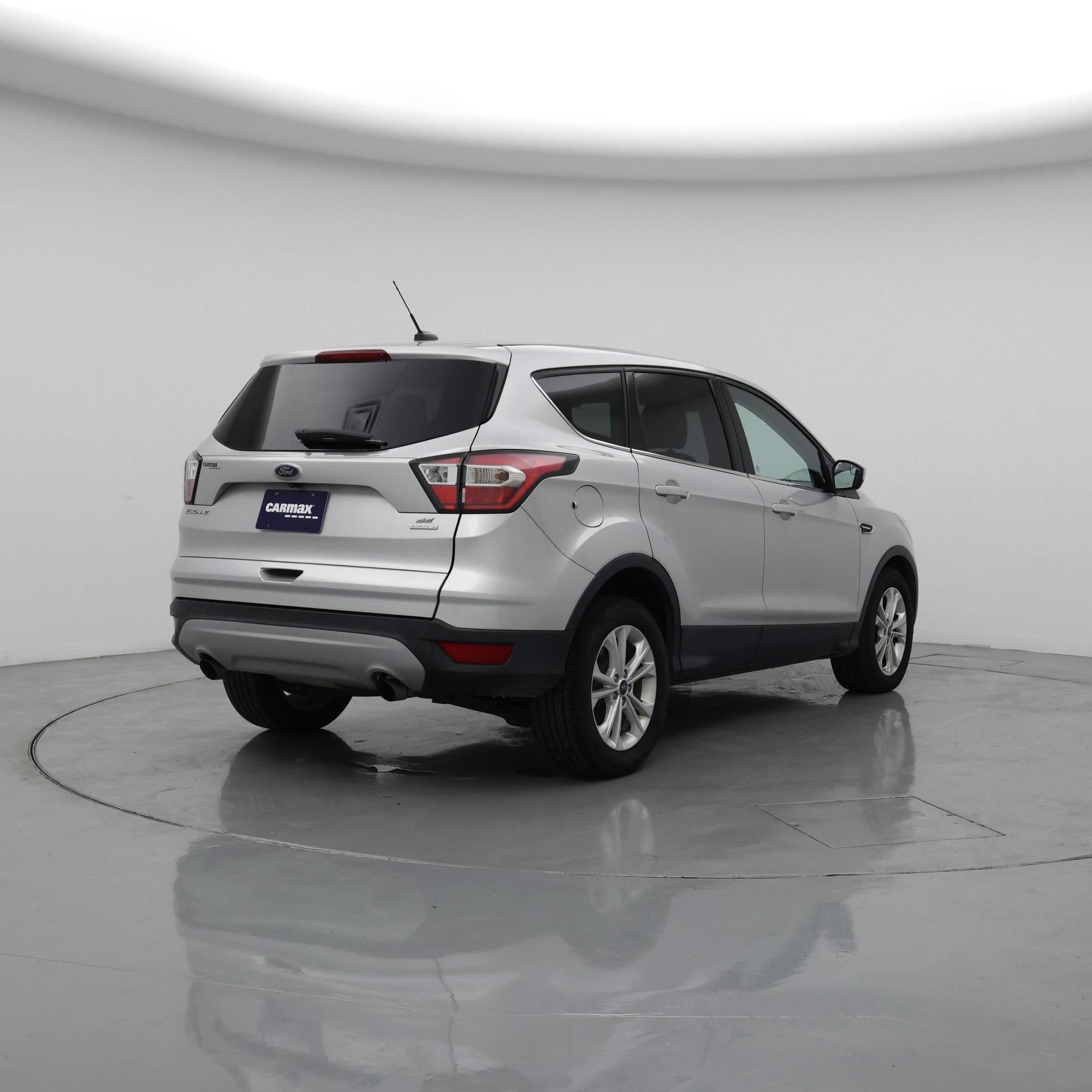 Thumbnail: 2017 Ford Escape - 8