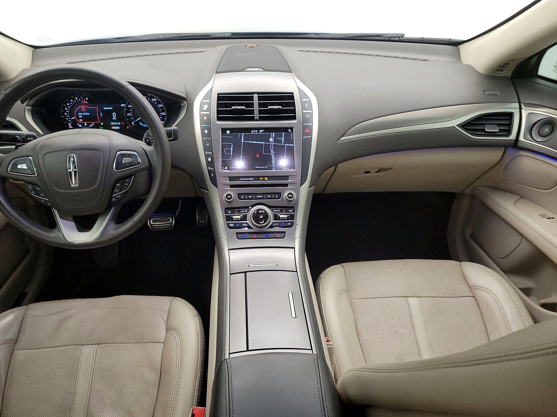 Thumbnail: 2018 Lincoln MKZ - 9