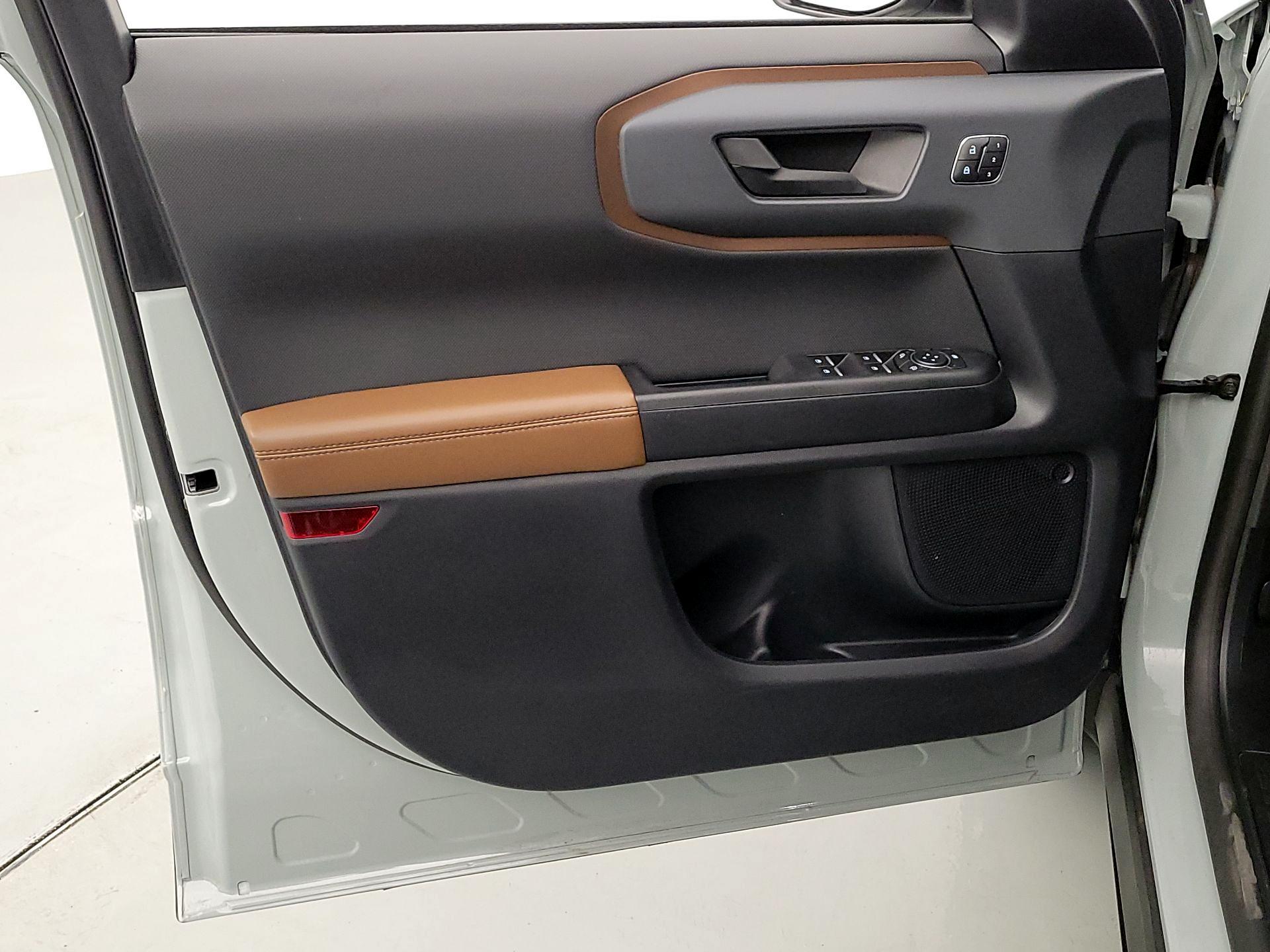 Thumbnail: 2024 Ford Bronco Sport - 12