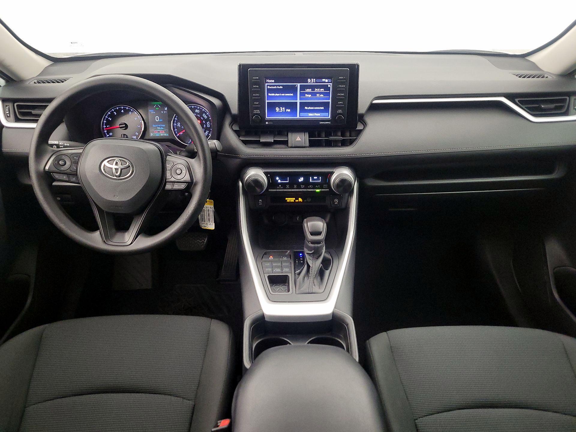 Thumbnail: 2021 Toyota RAV4 - 9