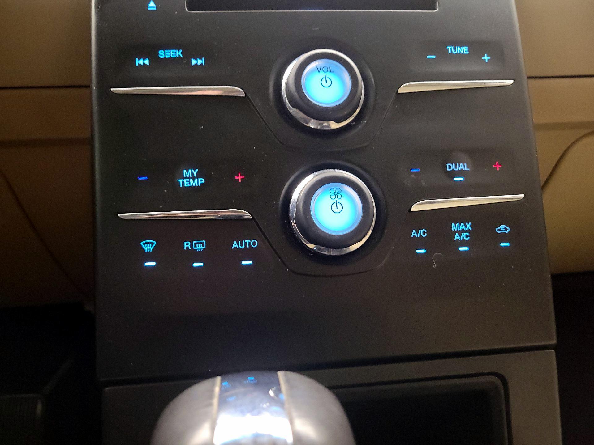 Thumbnail: 2014 Ford Flex - 17