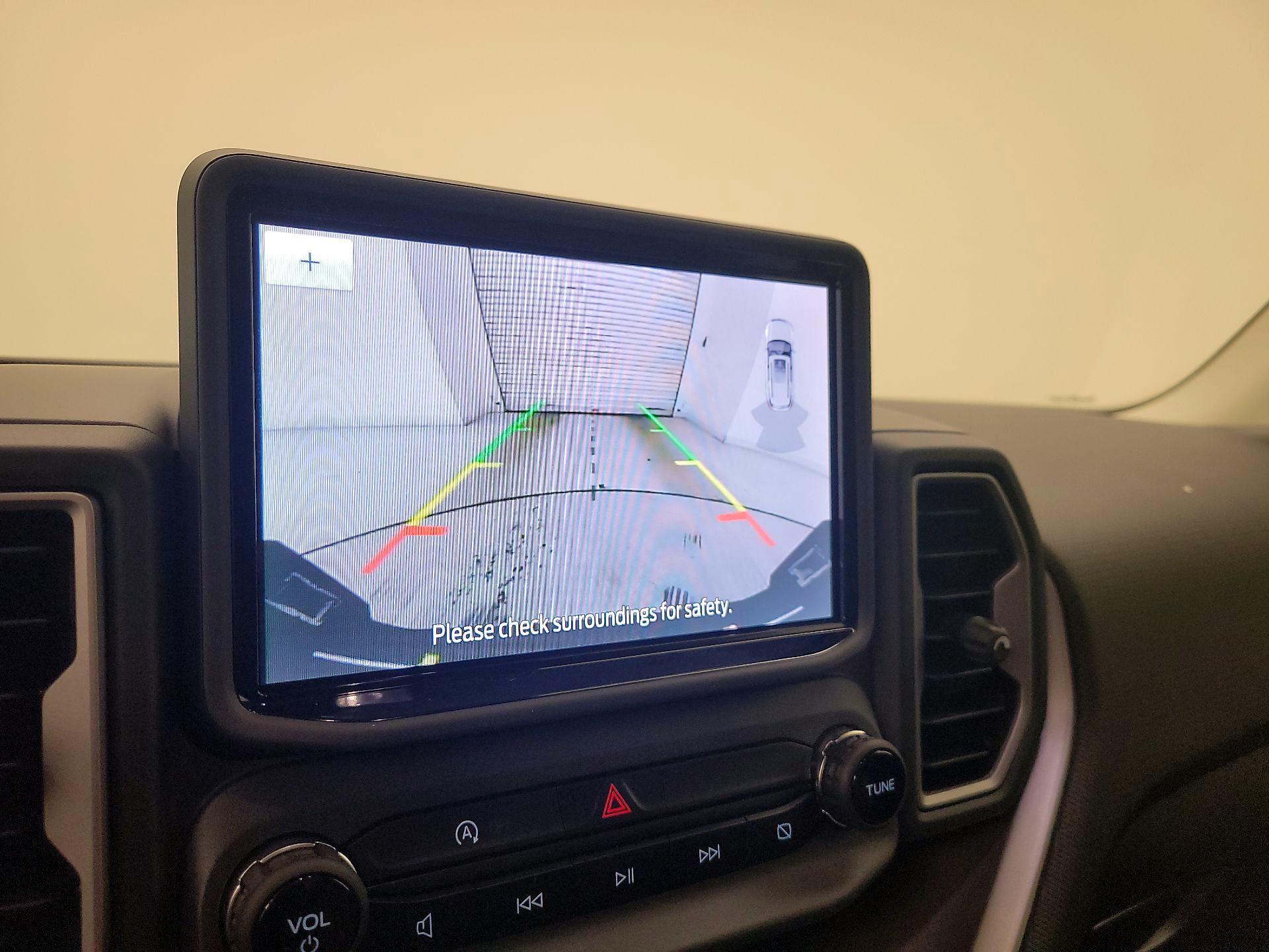 Thumbnail: 2022 Ford Bronco Sport - 14