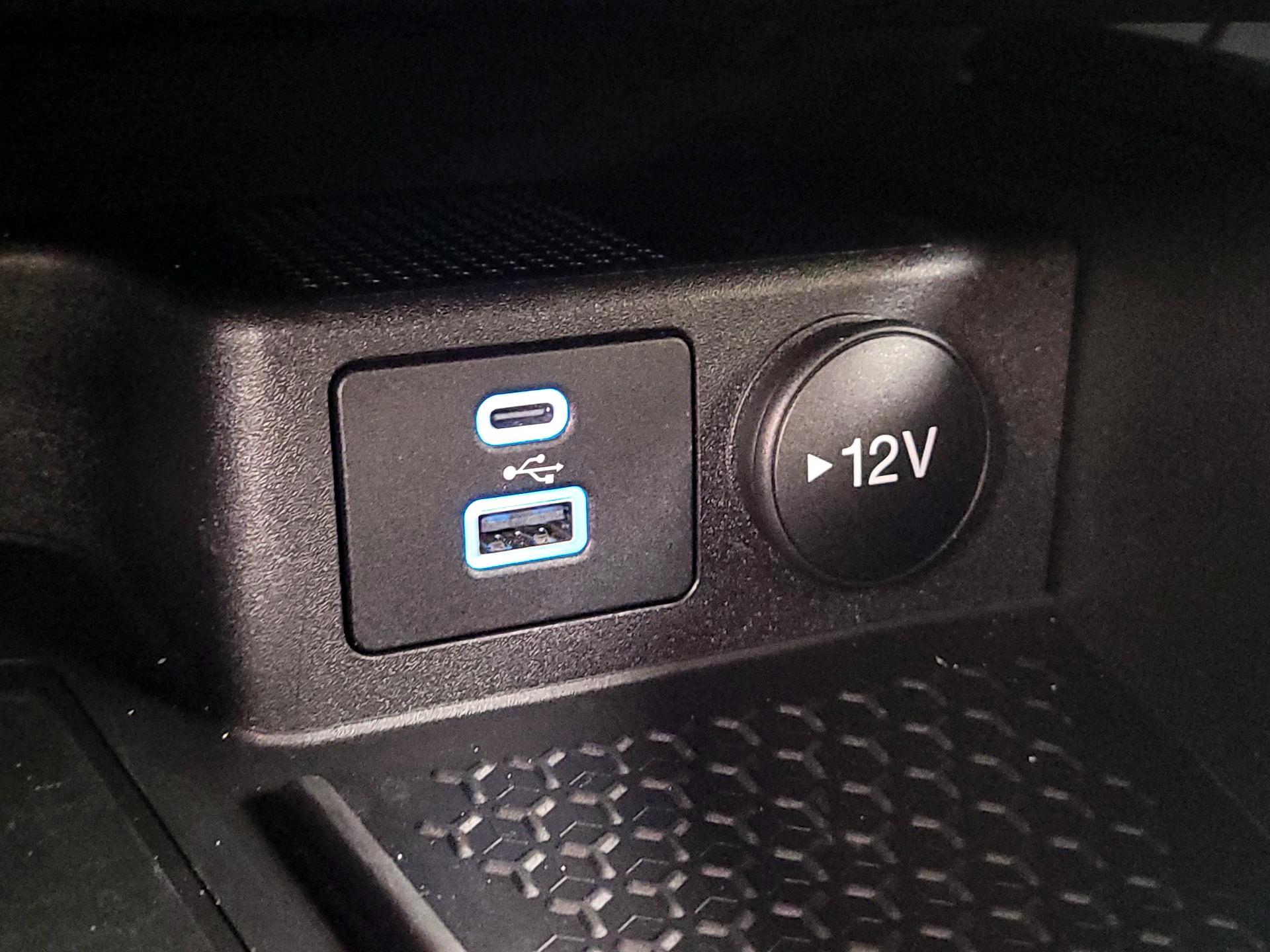 Thumbnail: 2022 Ford Bronco Sport - 18