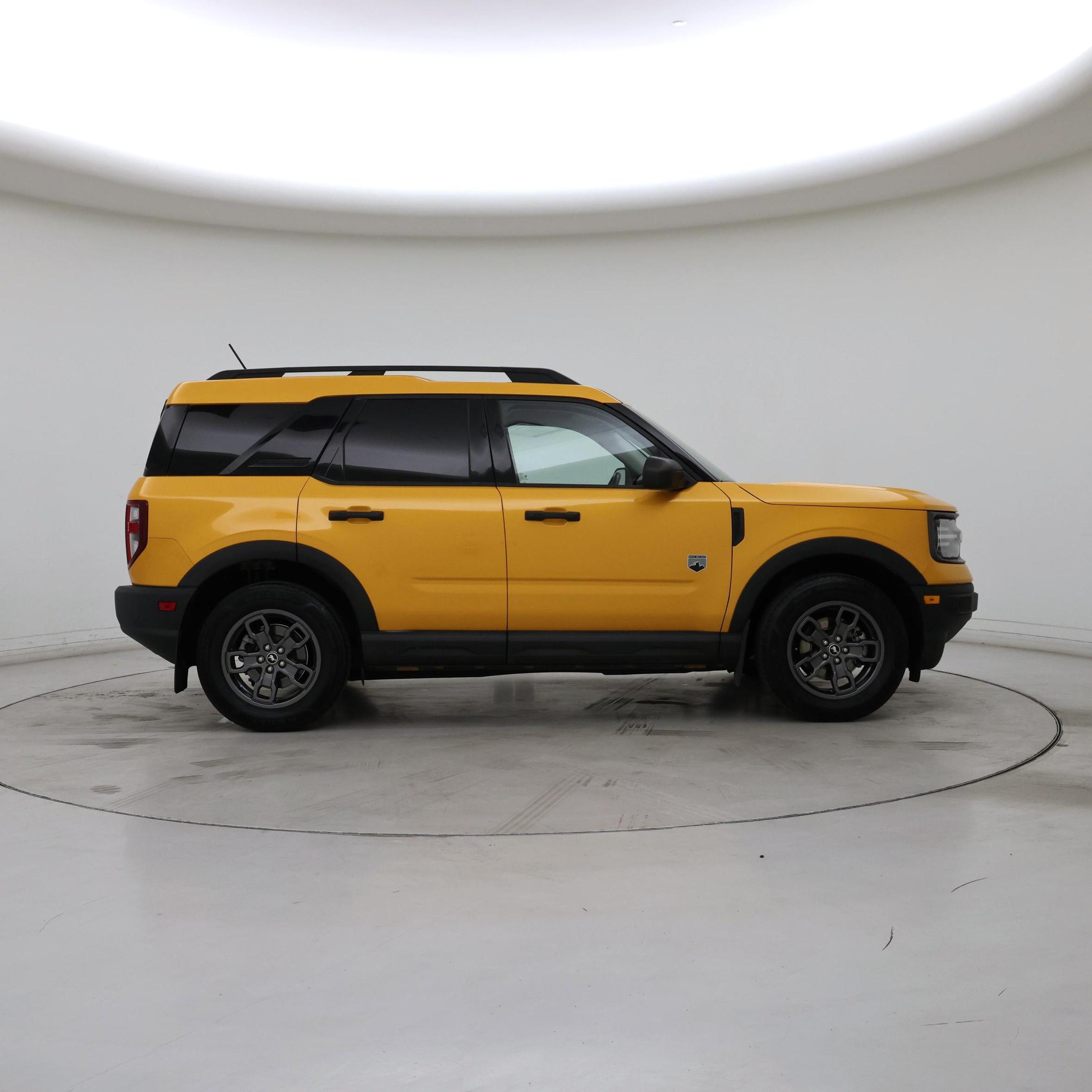 Thumbnail: 2022 Ford Bronco Sport - 7