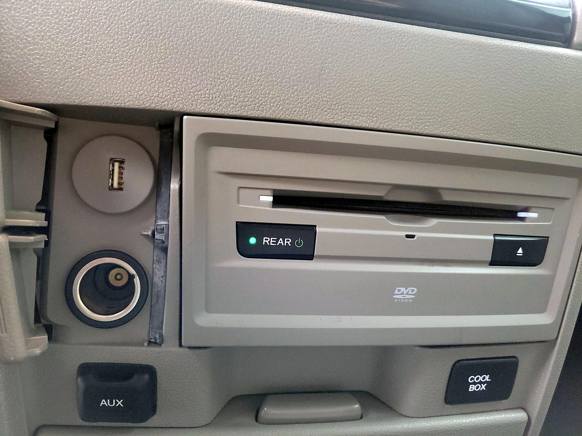 Thumbnail: 2014 Honda Odyssey - 18