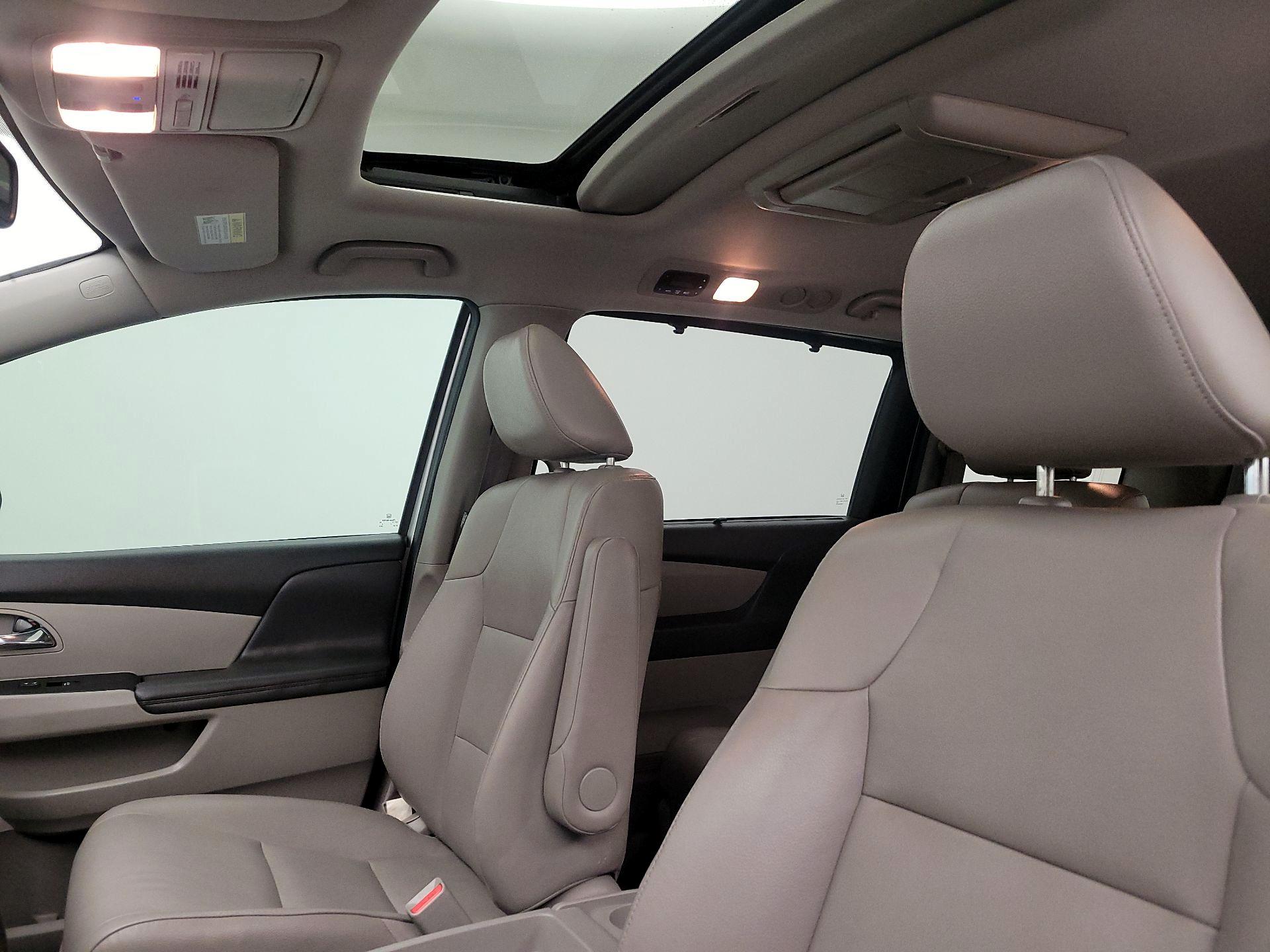 Thumbnail: 2014 Honda Odyssey - 19