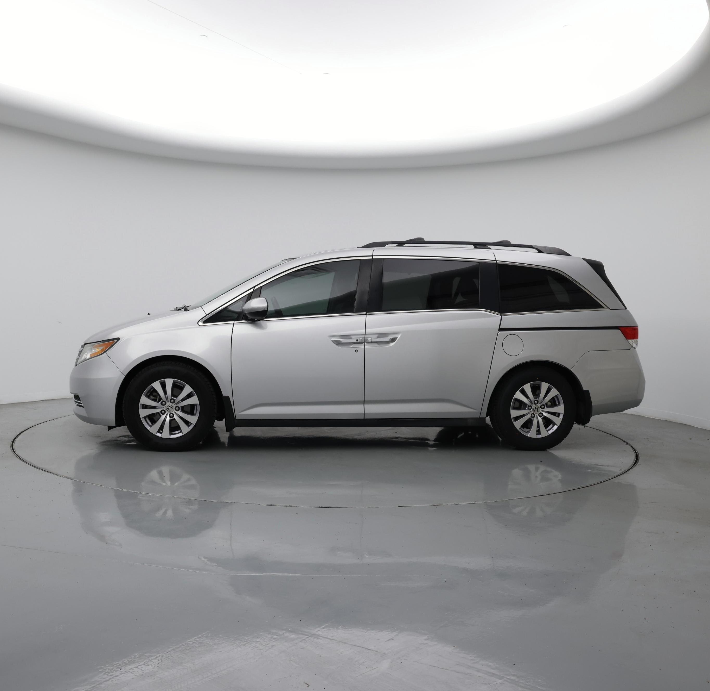 Thumbnail: 2014 Honda Odyssey - 3