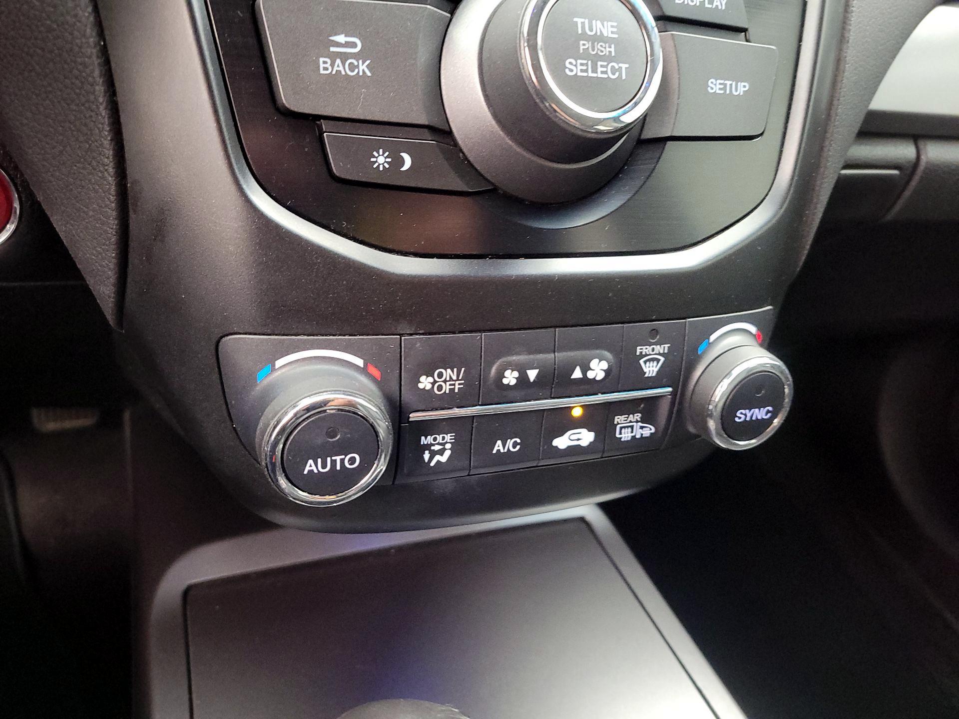 Thumbnail: 2015 Acura RDX - 16