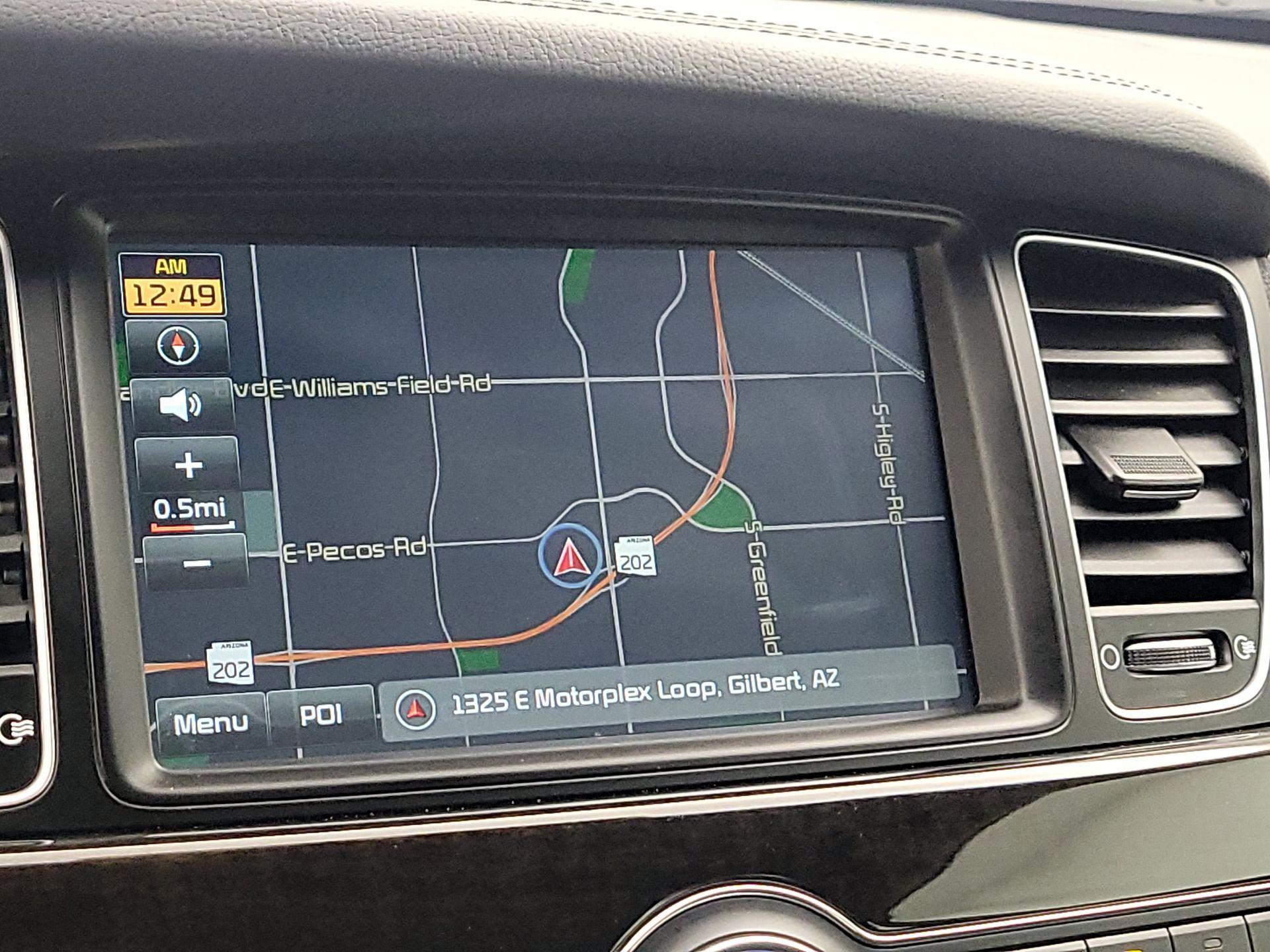 Thumbnail: 2016 Kia Cadenza - 14