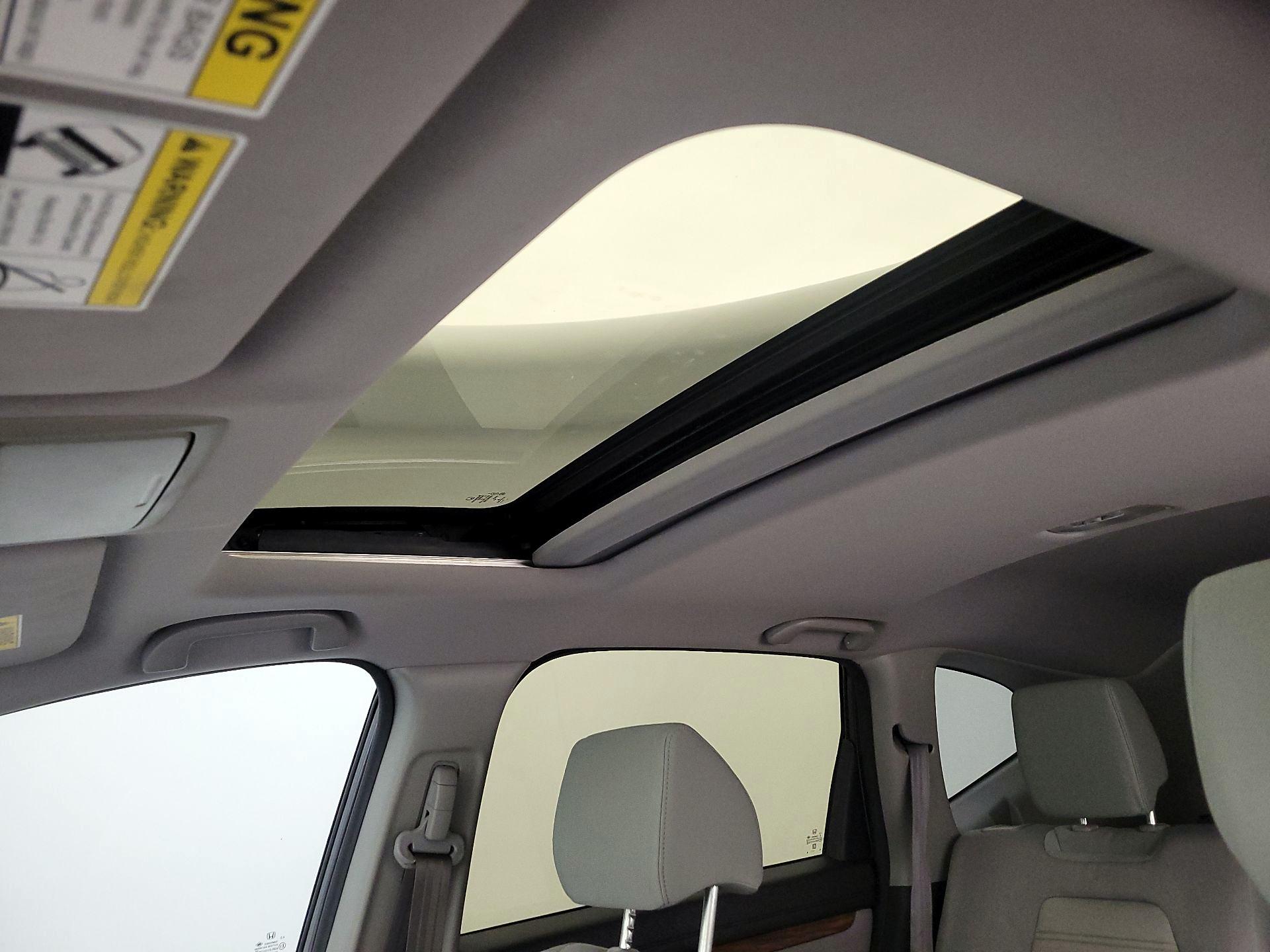 Thumbnail: 2017 Honda CR-V - 19