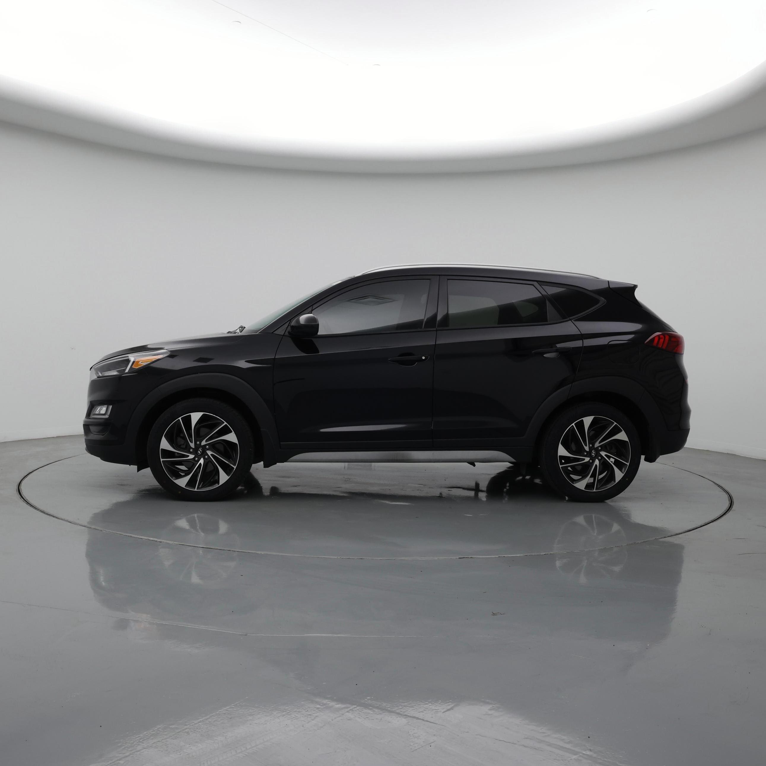 Thumbnail: 2020 Hyundai Tucson - 3