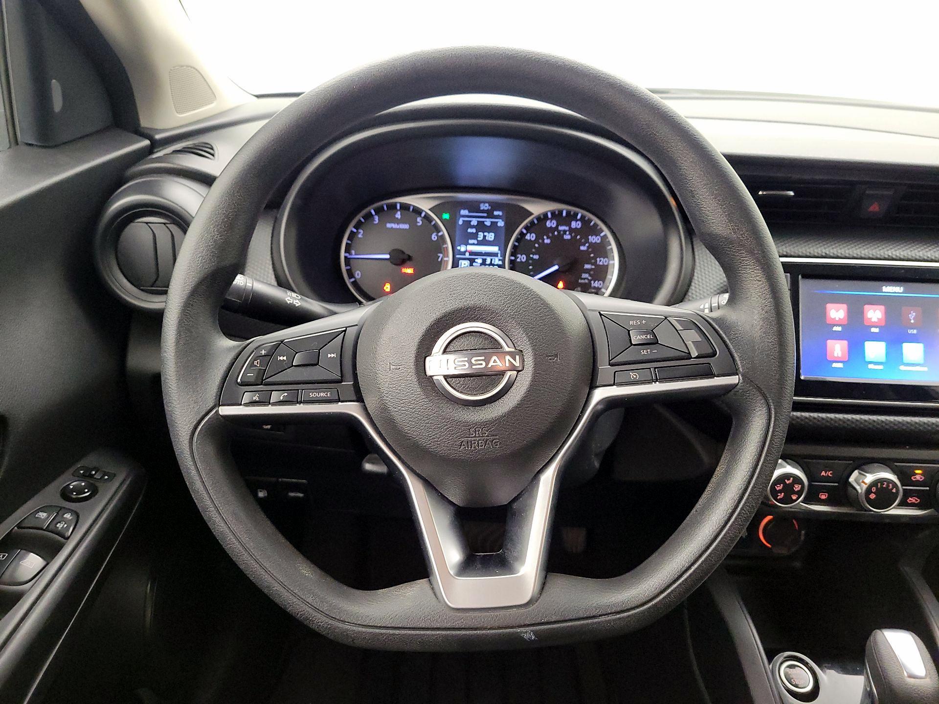 Thumbnail: 2022 Nissan Kicks - 10