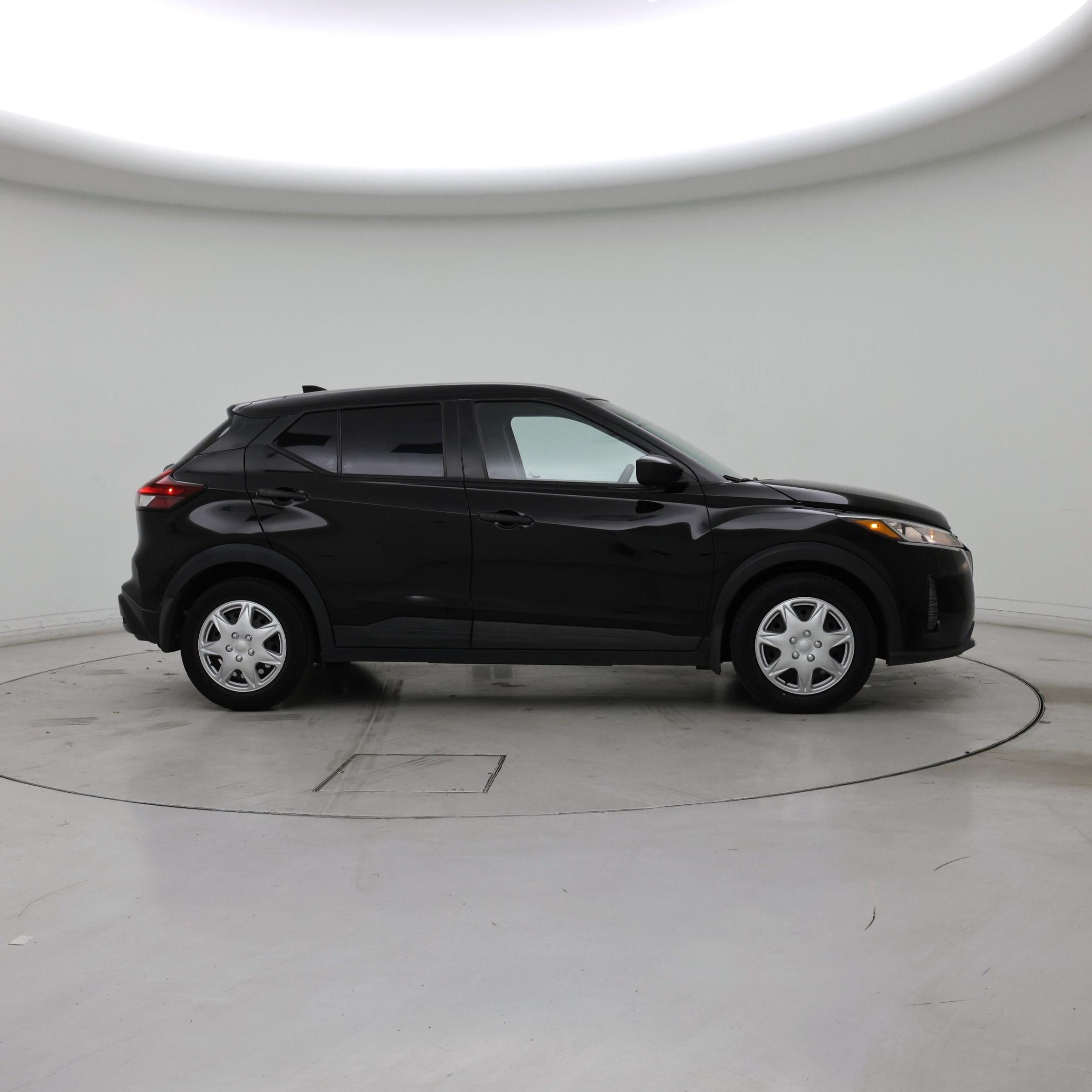 Thumbnail: 2022 Nissan Kicks - 7