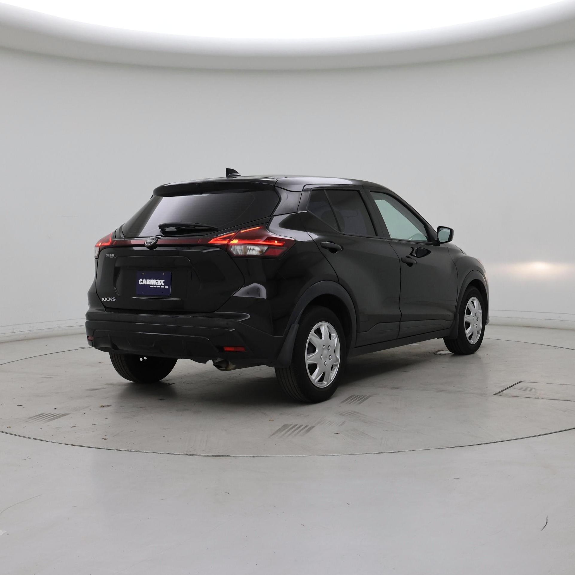 Thumbnail: 2022 Nissan Kicks - 8