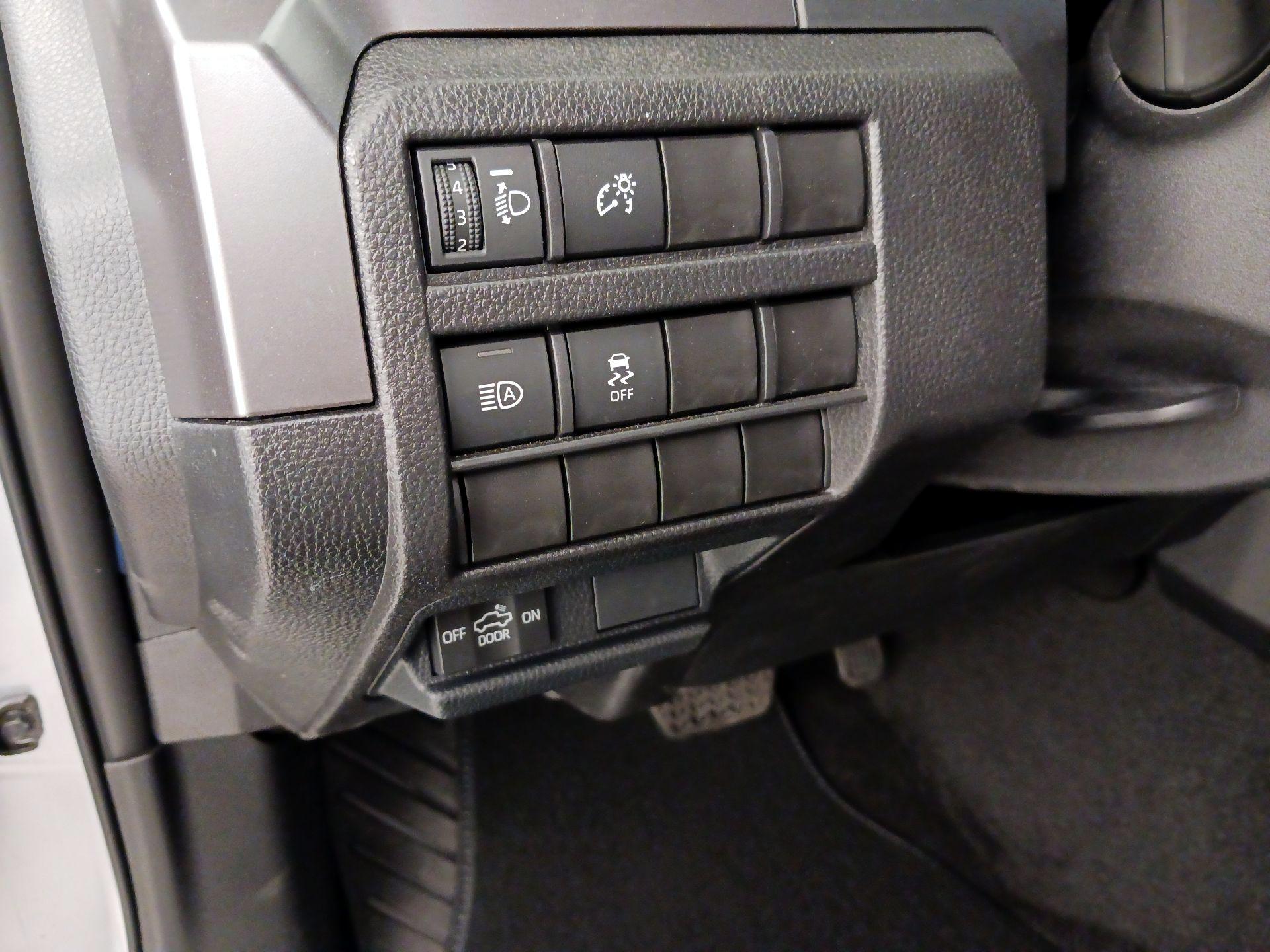 Thumbnail: 2025 Toyota Tacoma - 13