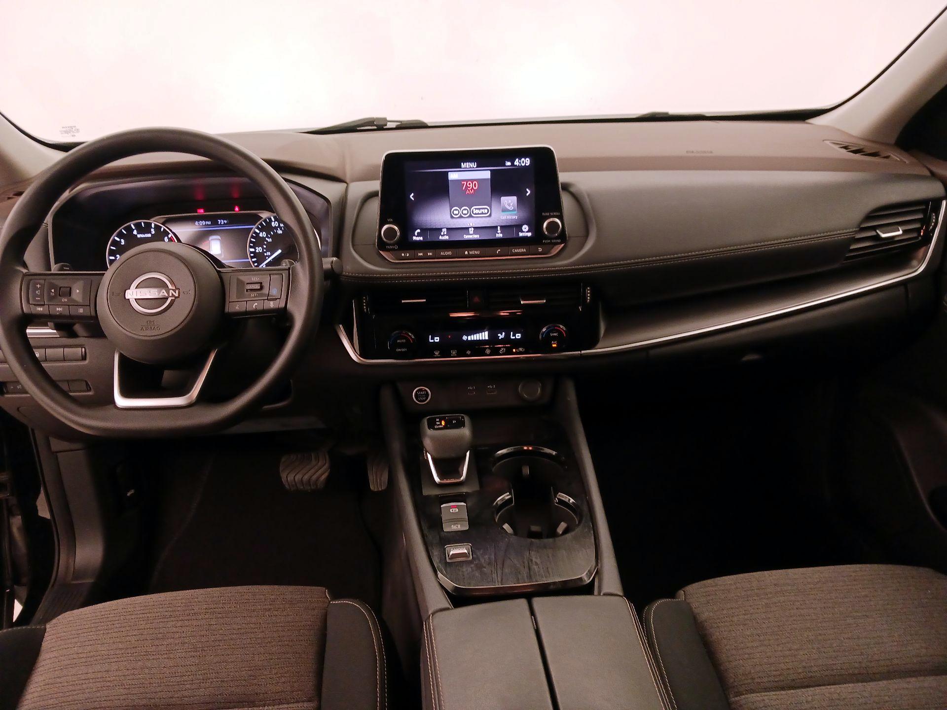 Thumbnail: 2022 Nissan Rogue - 9