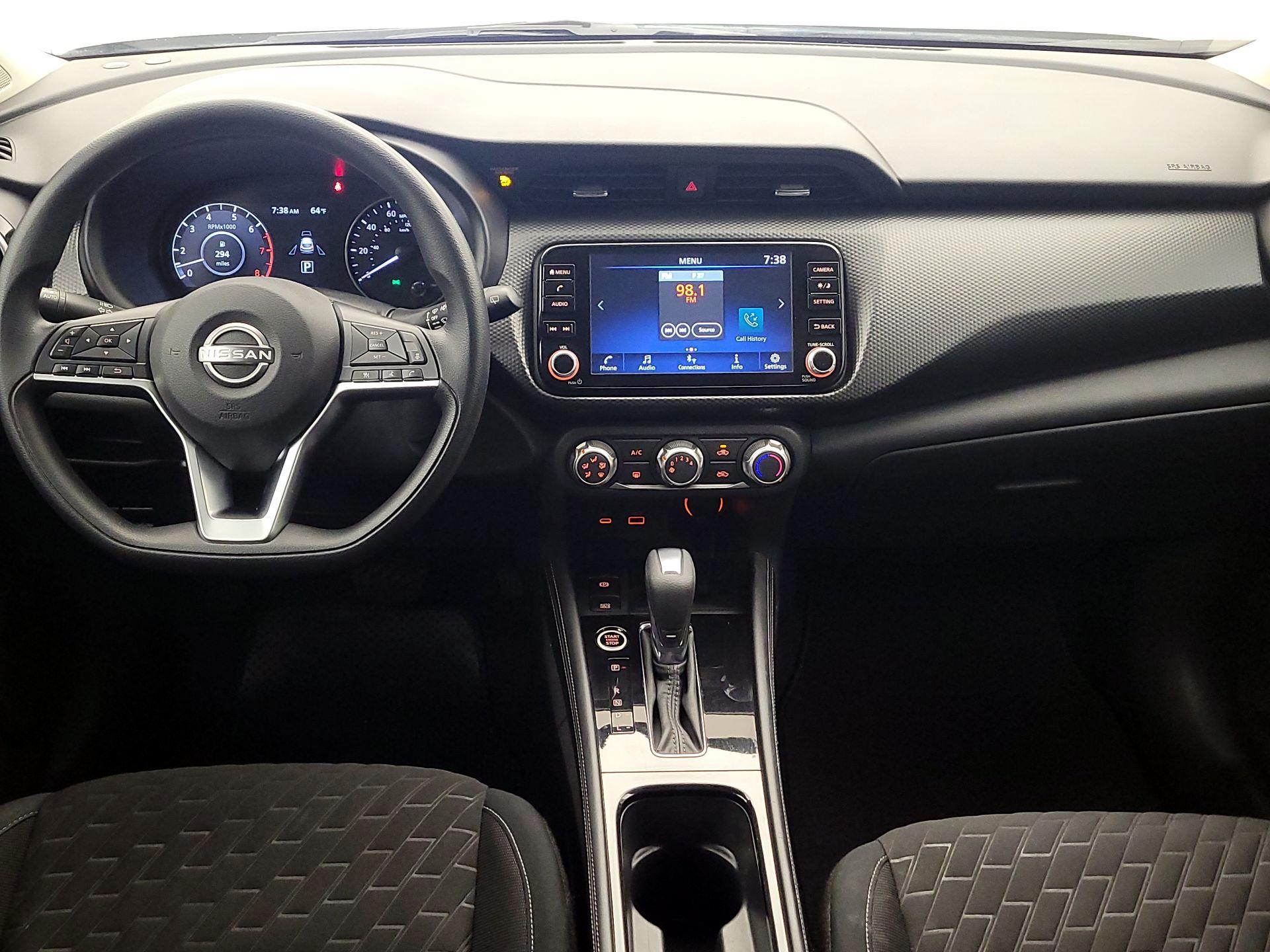 Thumbnail: 2023 Nissan Kicks - 9