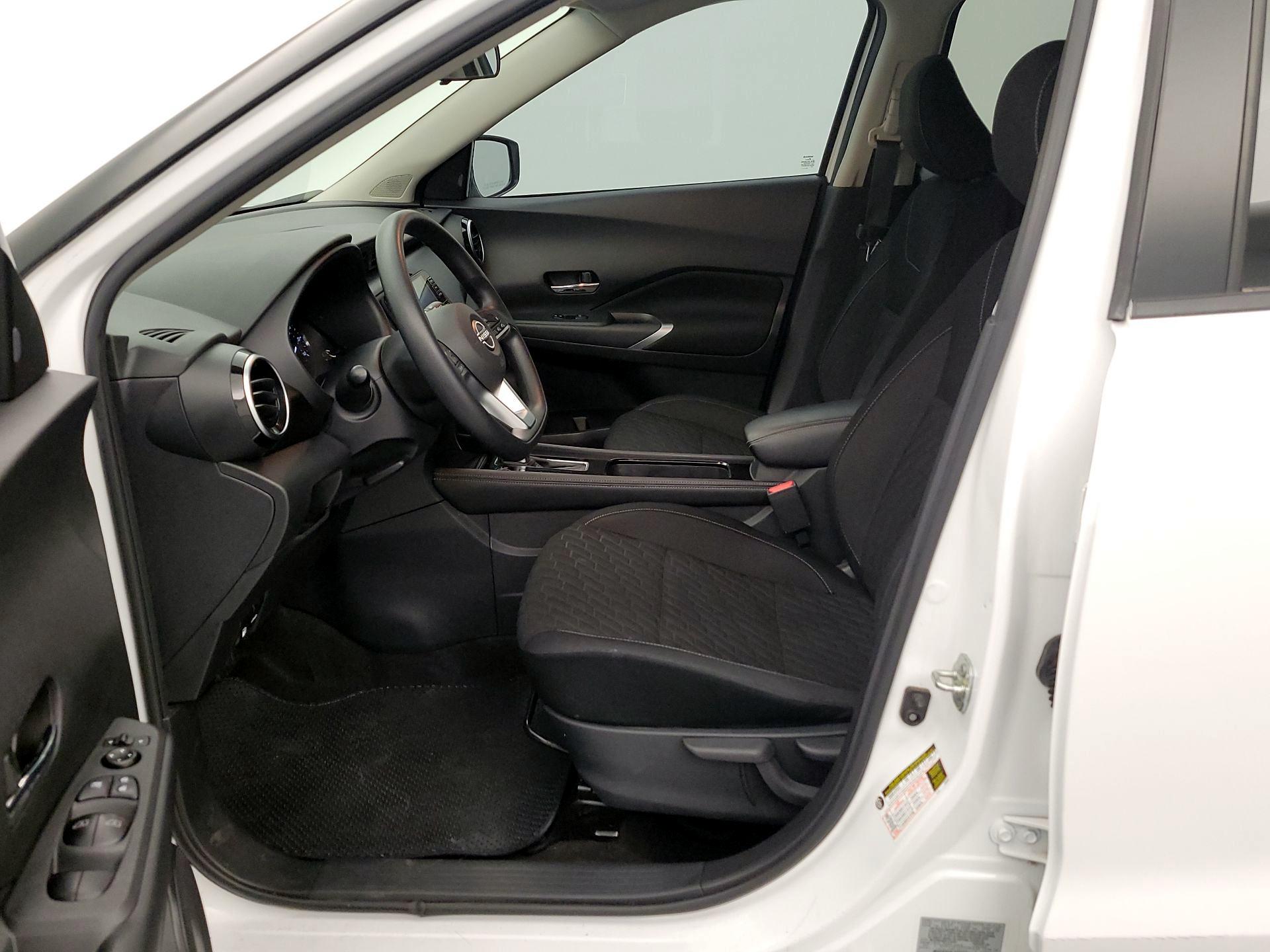 Thumbnail: 2023 Nissan Kicks - 11