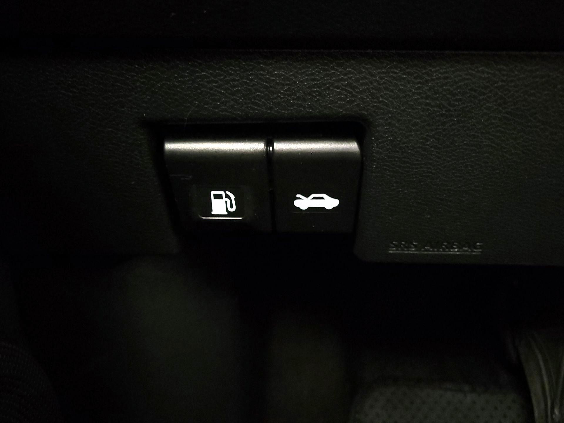 Thumbnail: 2023 Nissan Kicks - 13