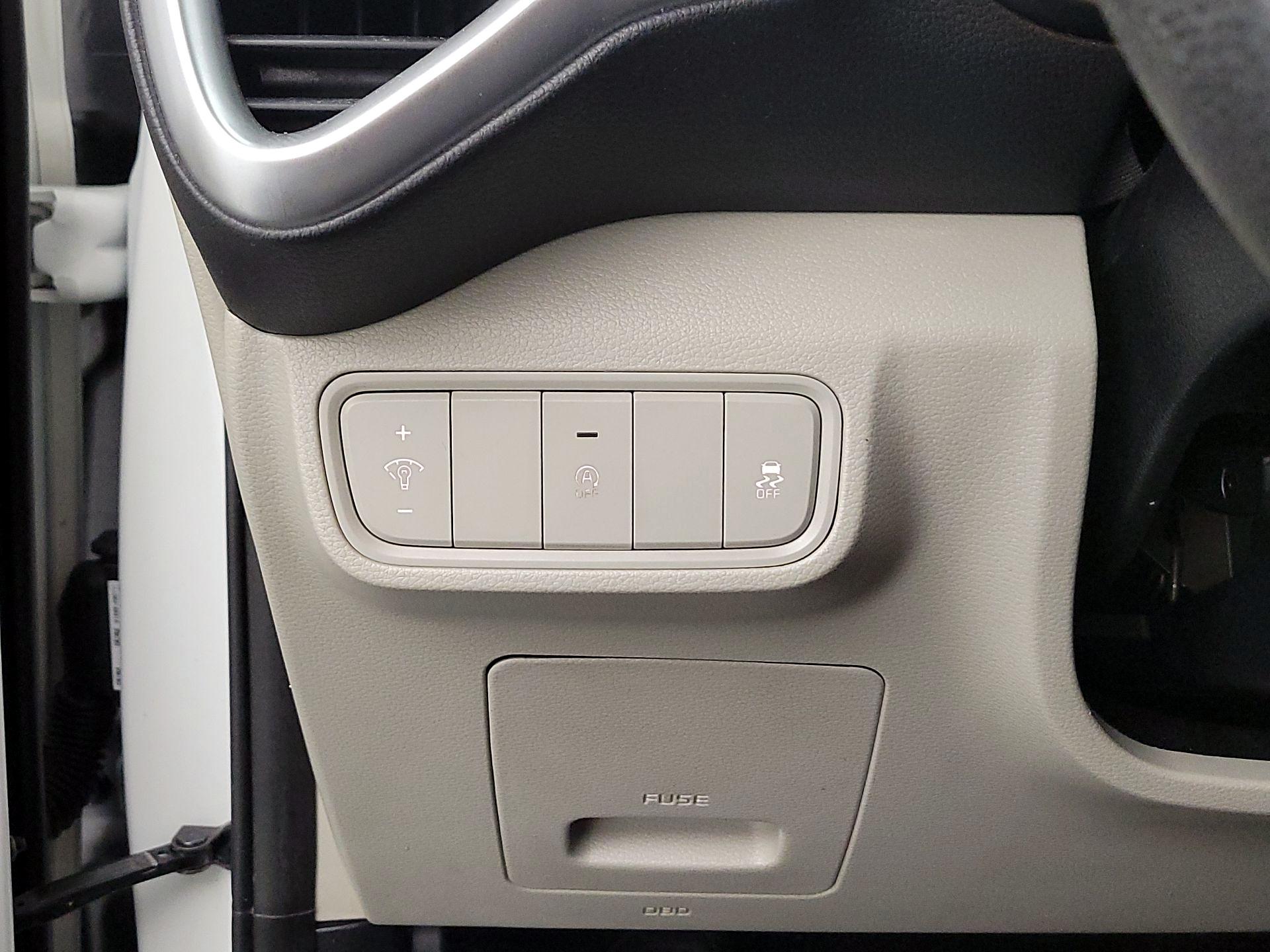 Thumbnail: 2020 Kia Soul - 13