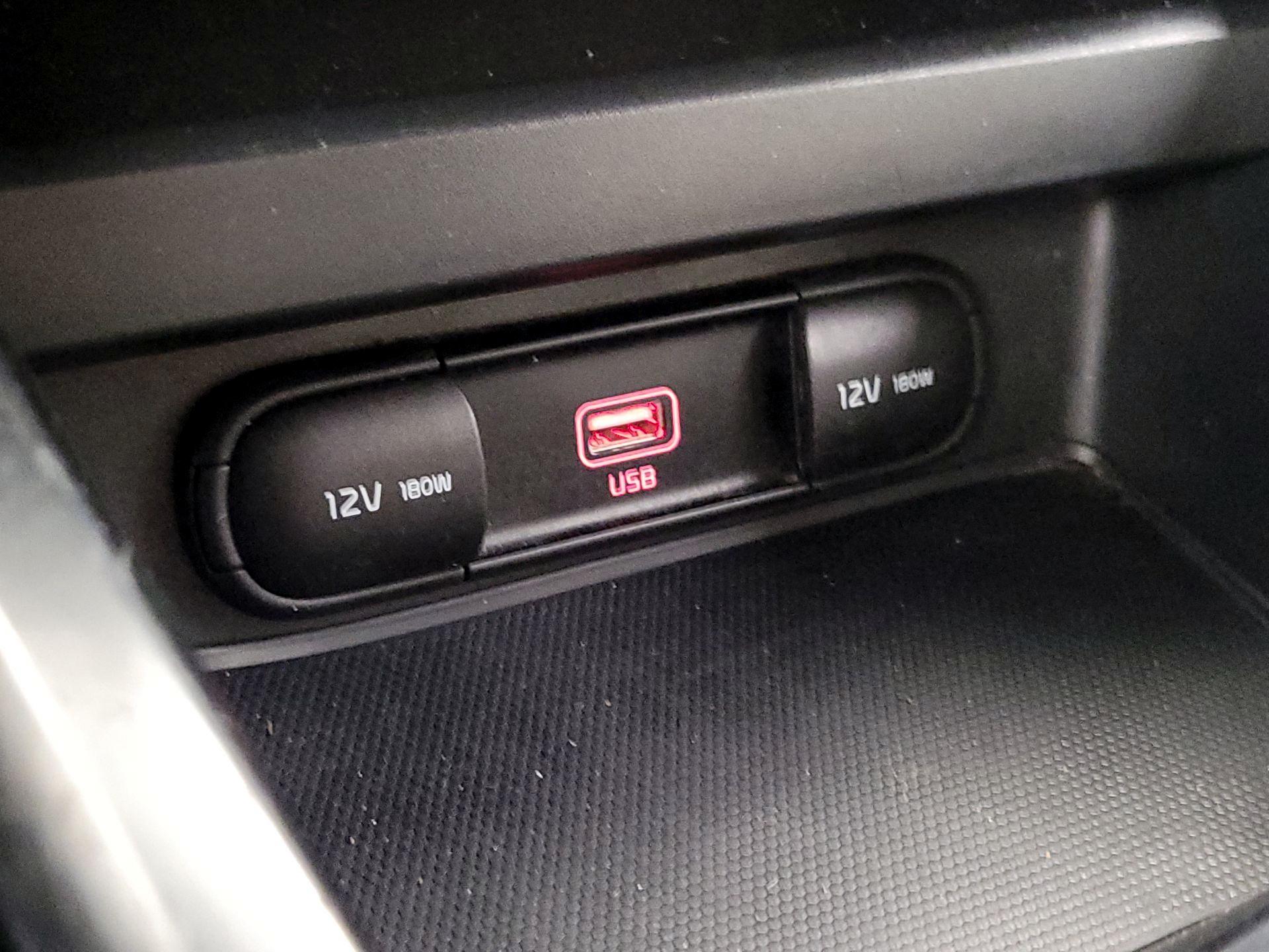 Thumbnail: 2020 Kia Soul - 18