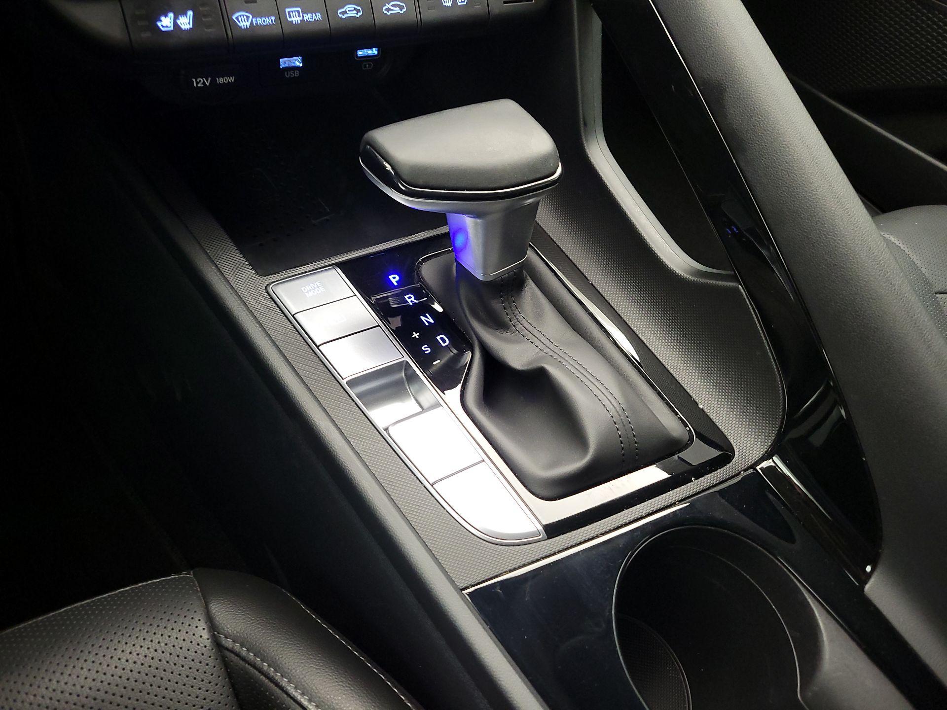 Thumbnail: 2023 Hyundai Elantra - 18