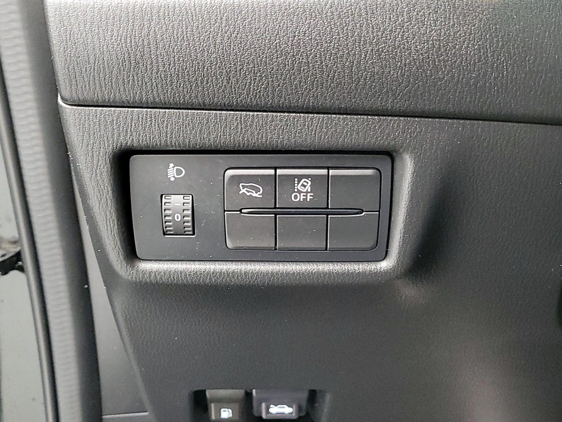 Thumbnail: 2023 Mazda CX-5 - 13