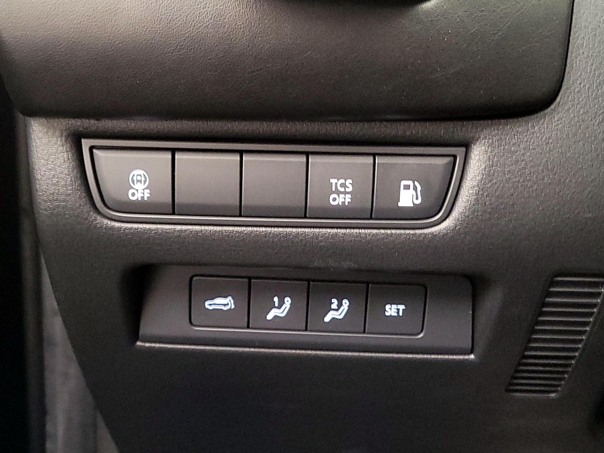 Thumbnail: 2025 Mazda CX-50 - 13