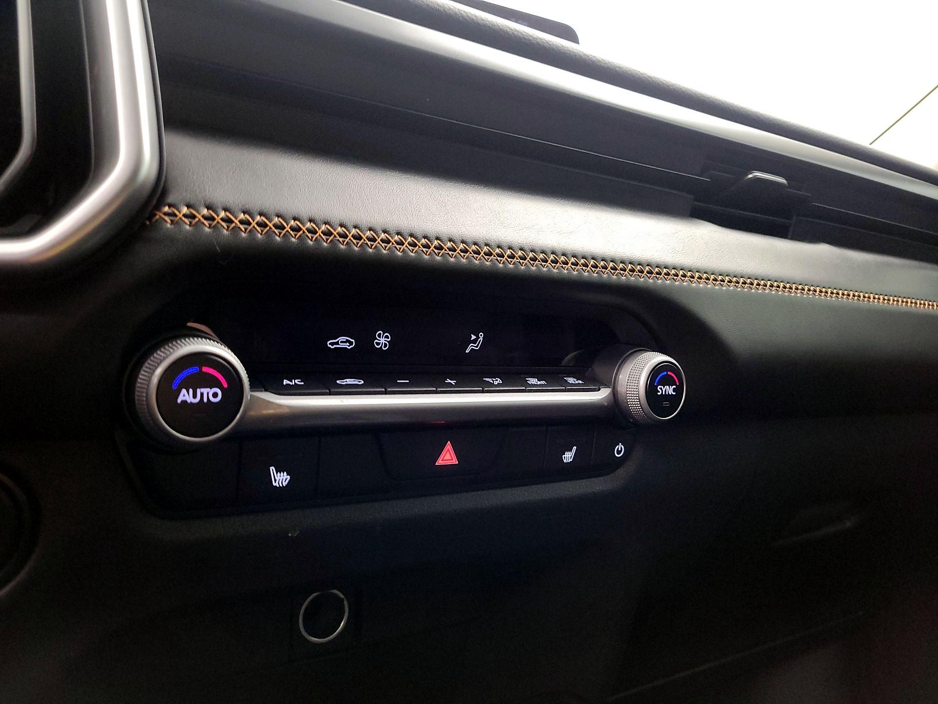 Thumbnail: 2025 Mazda CX-50 - 17