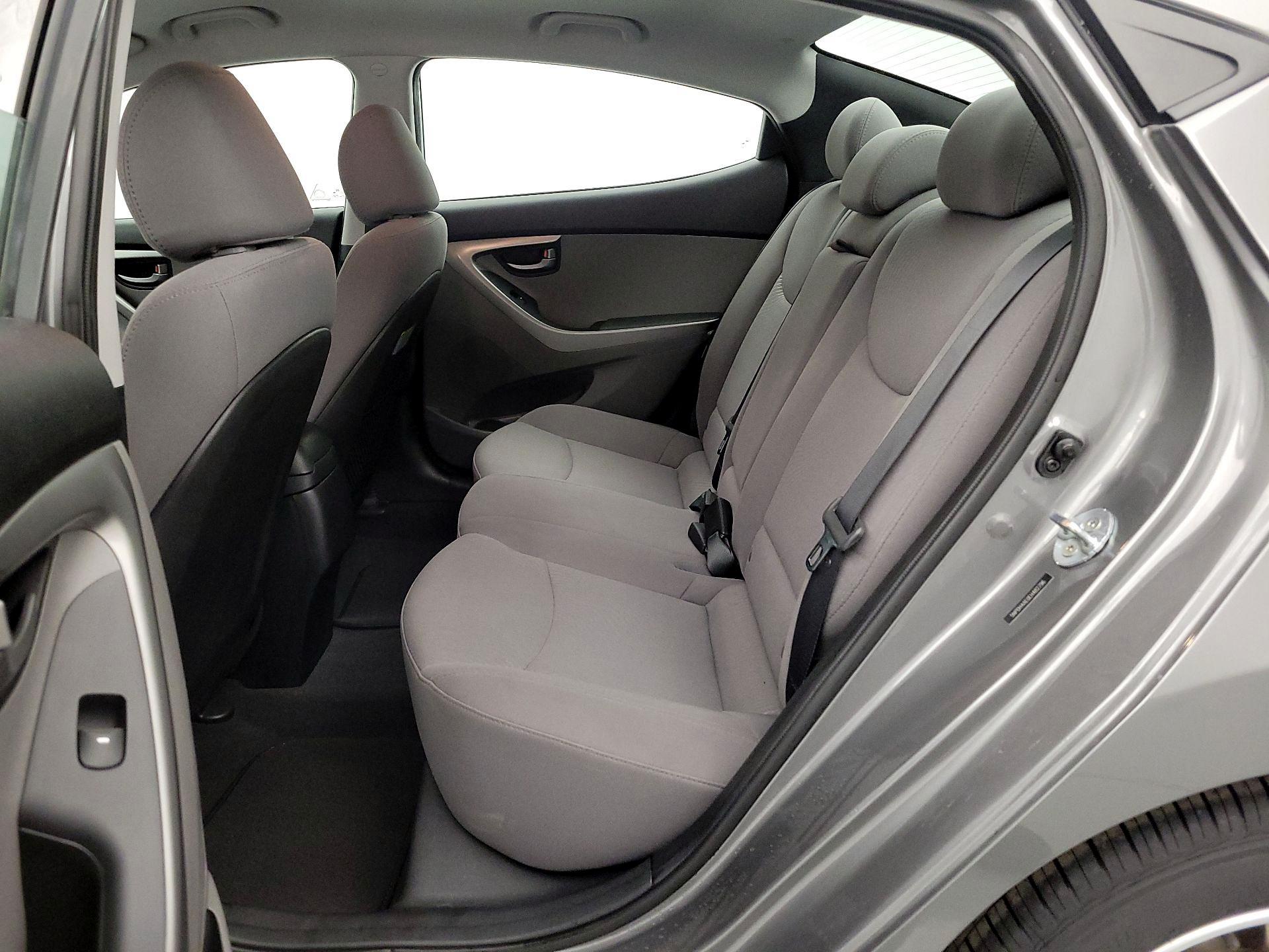 Thumbnail: 2014 Hyundai Elantra - 18