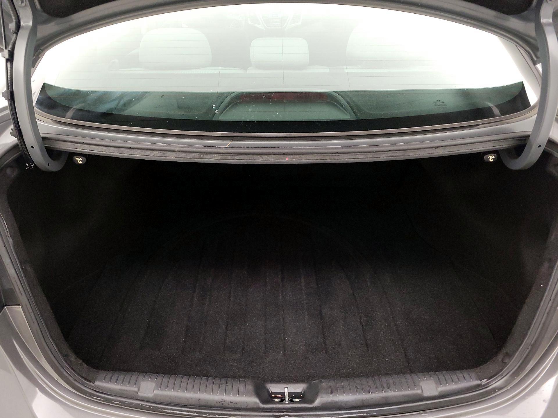 Thumbnail: 2014 Hyundai Elantra - 19