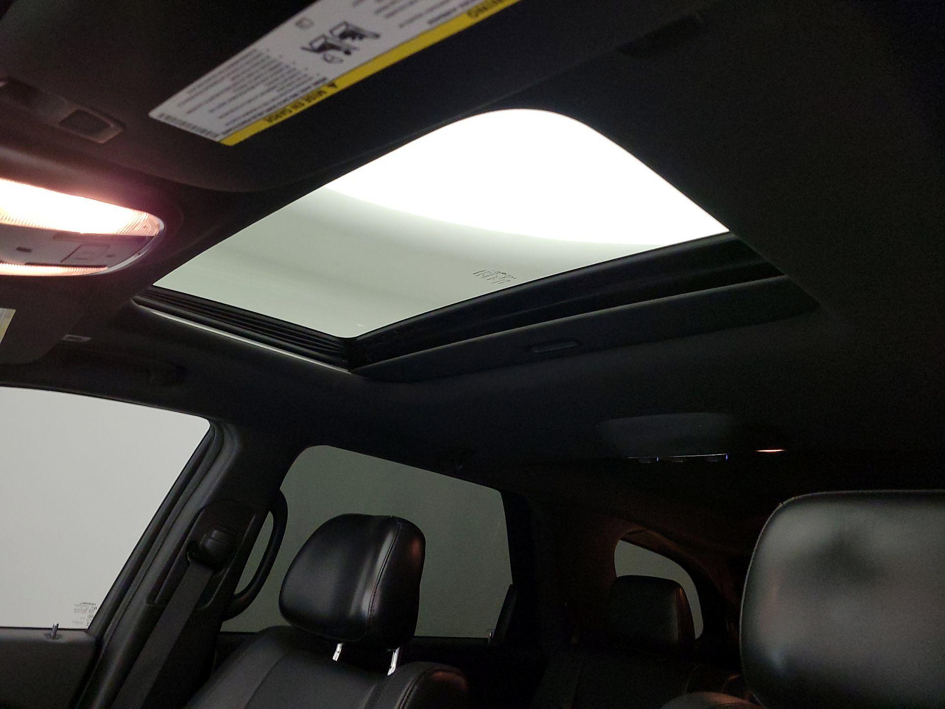 Thumbnail: 2018 Dodge Durango - 20