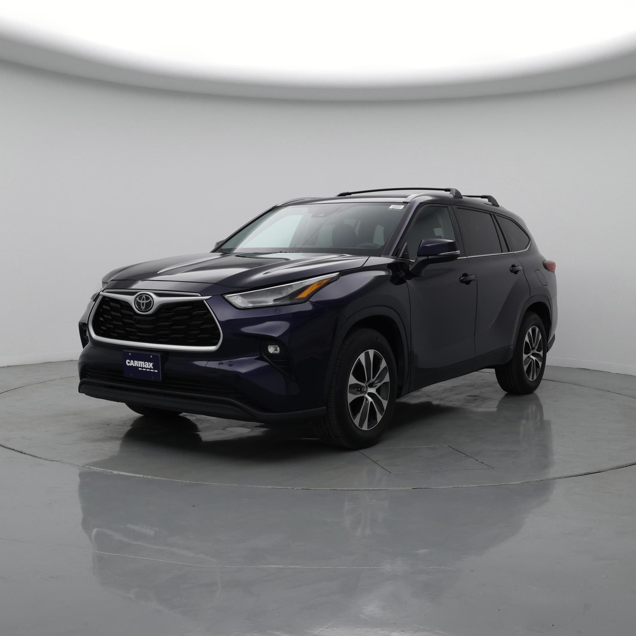 Thumbnail: 2023 Toyota Highlander - 4