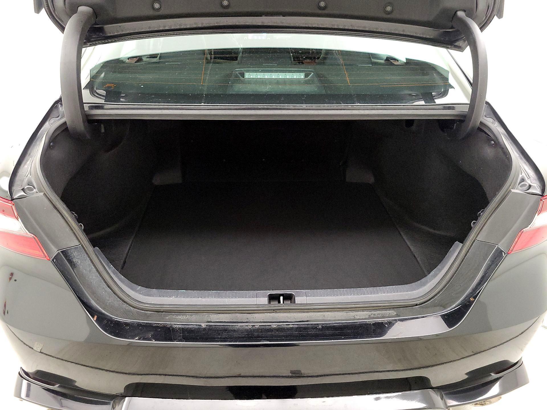 Thumbnail: 2024 Toyota Camry - 20