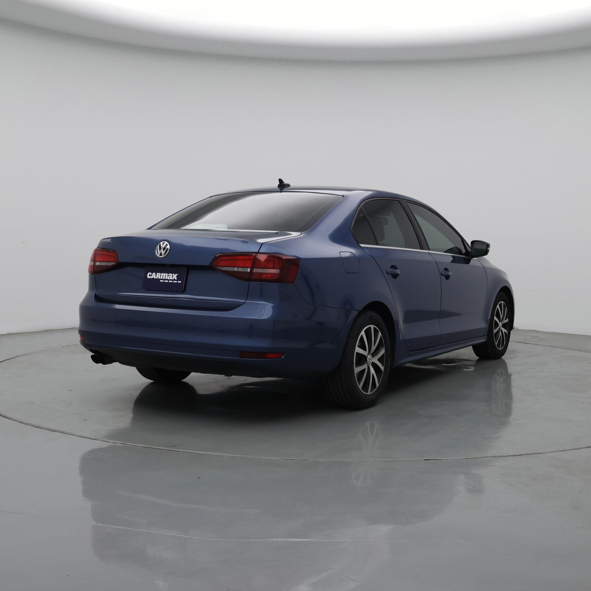 Thumbnail: 2017 Volkswagen Jetta - 8