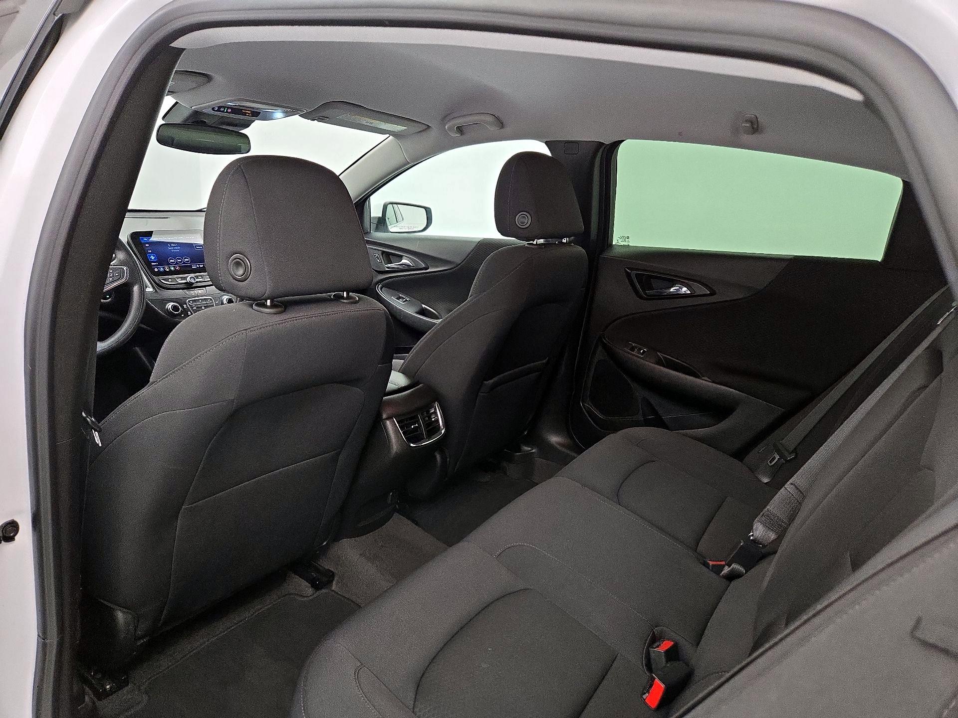 Thumbnail: 2024 Chevrolet Malibu - 19