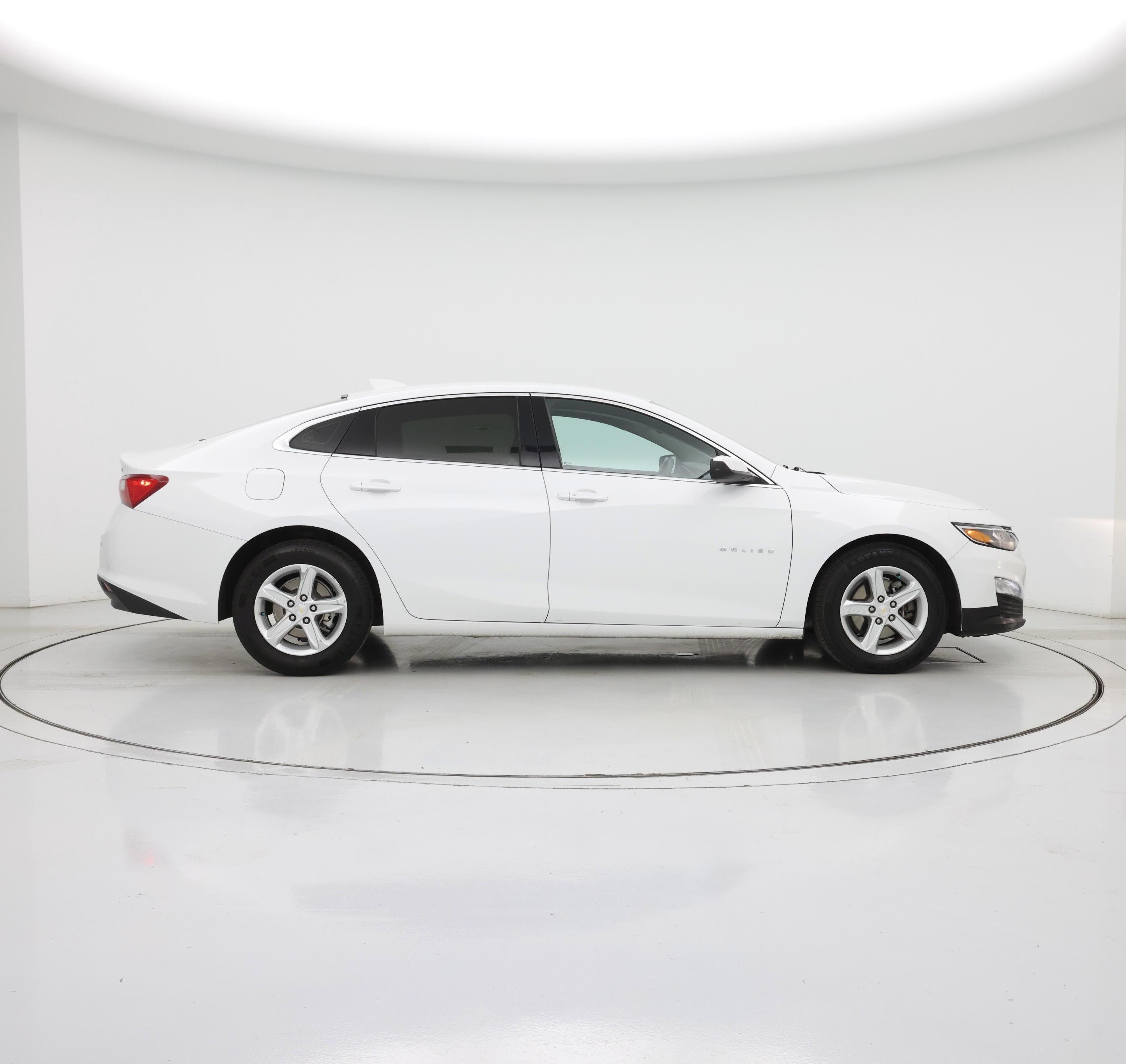 Thumbnail: 2024 Chevrolet Malibu - 7