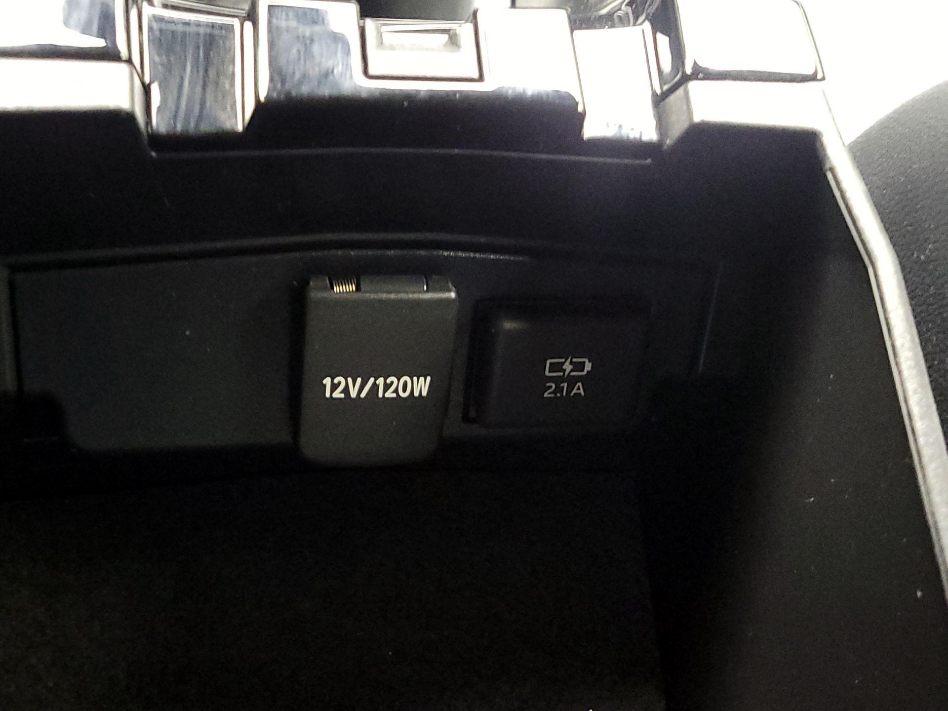 Thumbnail: 2020 Toyota Corolla - 18